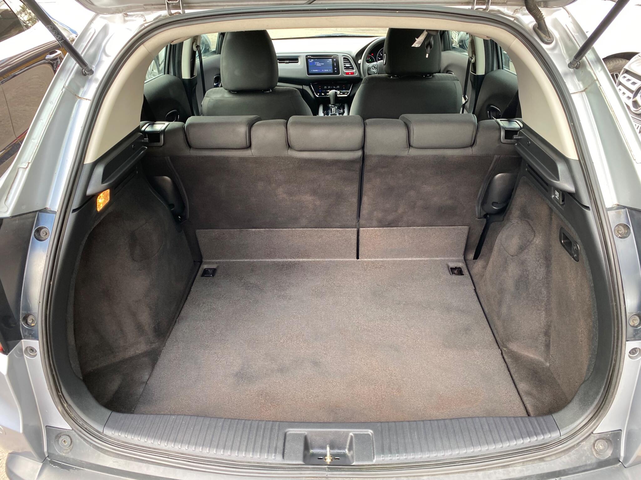 Honda HR-V view 34