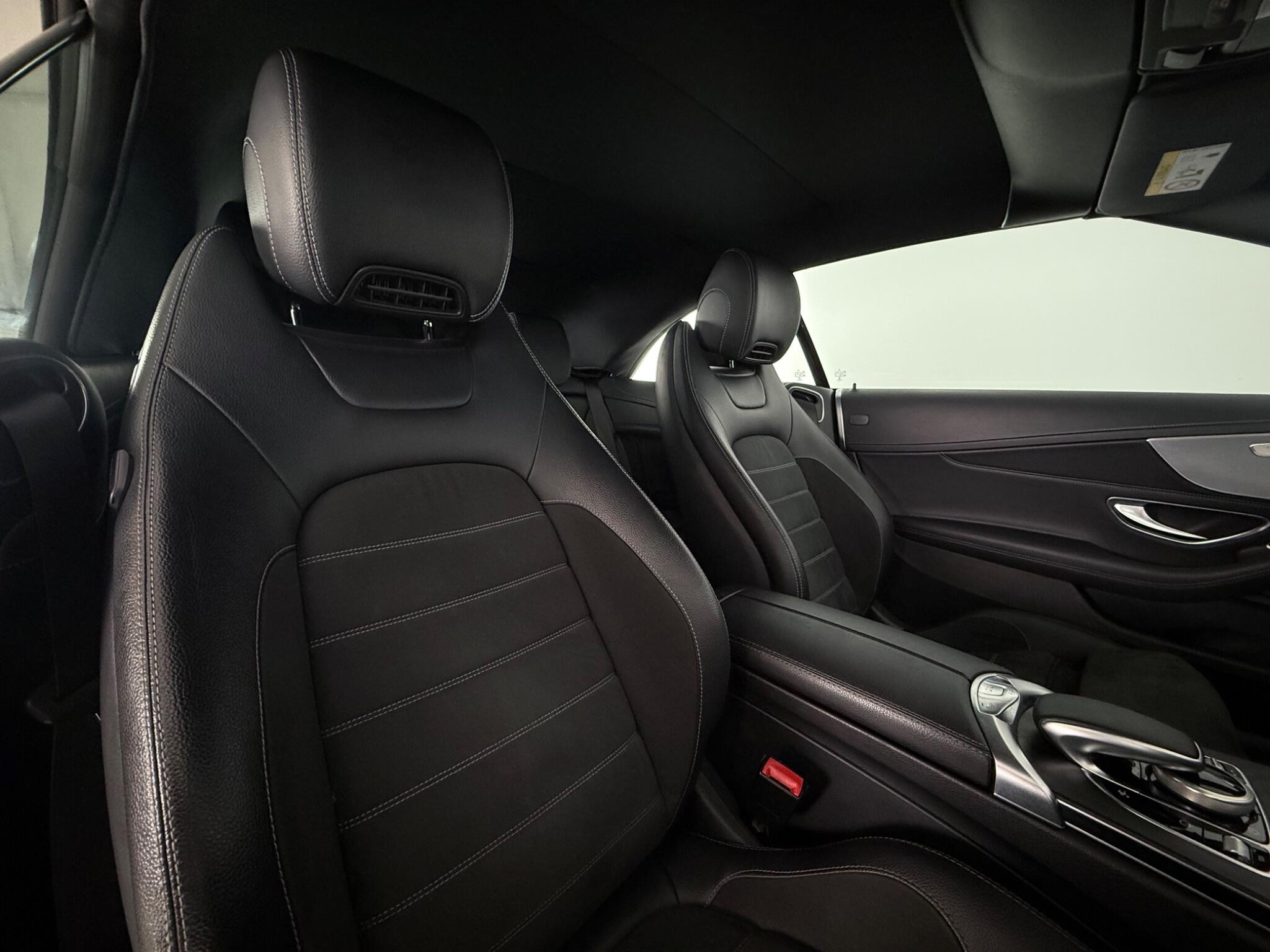 Mercedes-Benz C-Class view 30