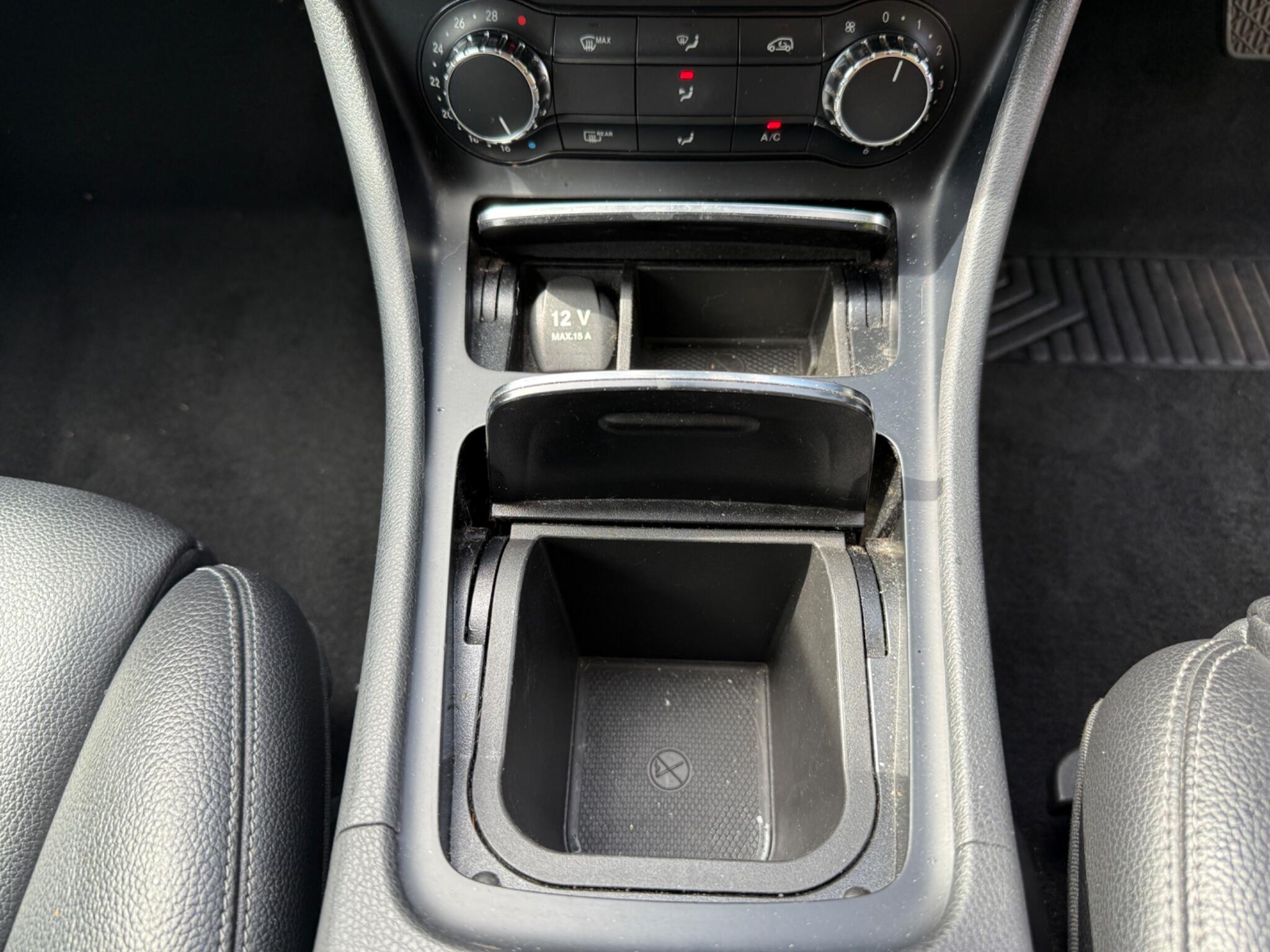 2017 Mercedes-Benz GLA image 19
