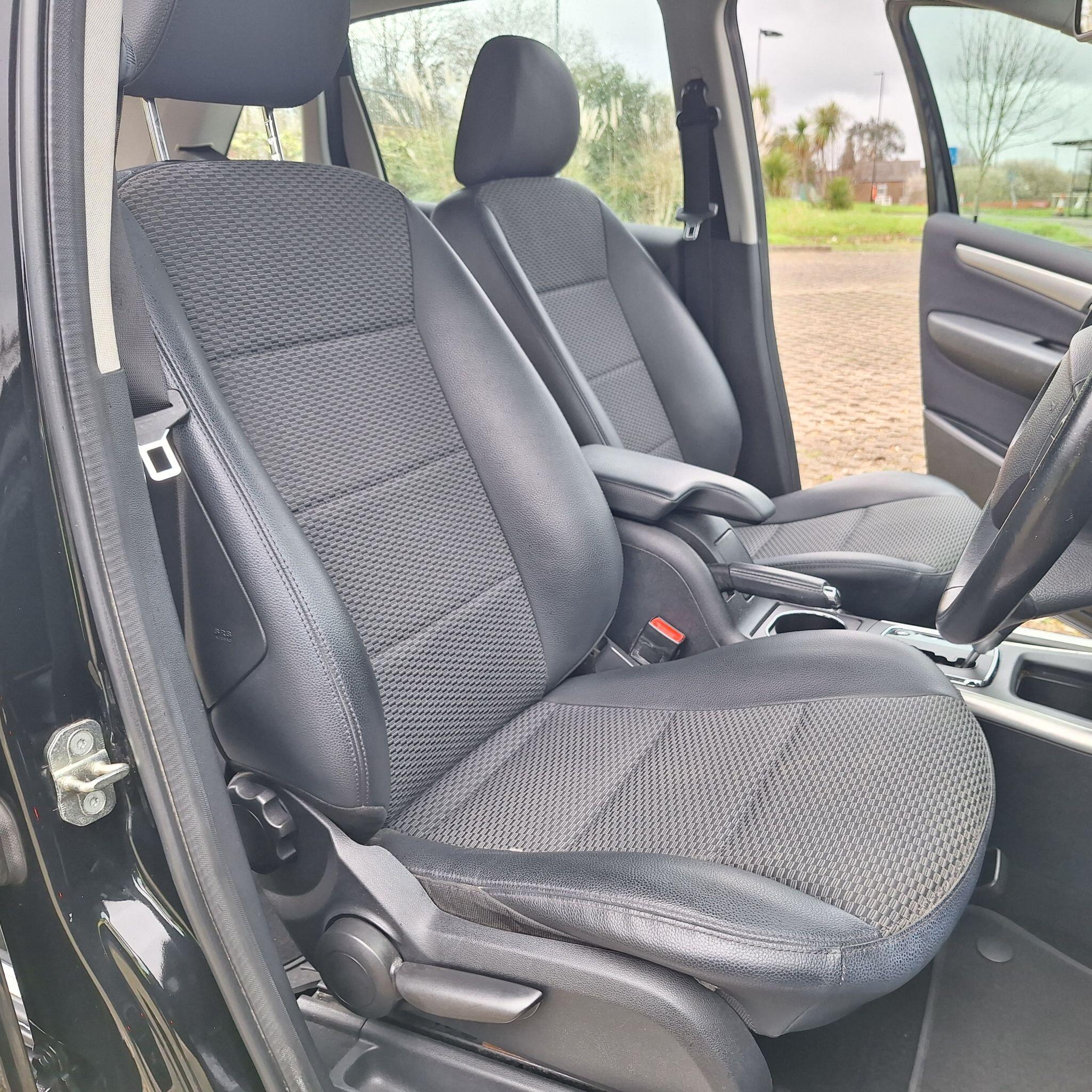 Mercedes-Benz B-Class view 59