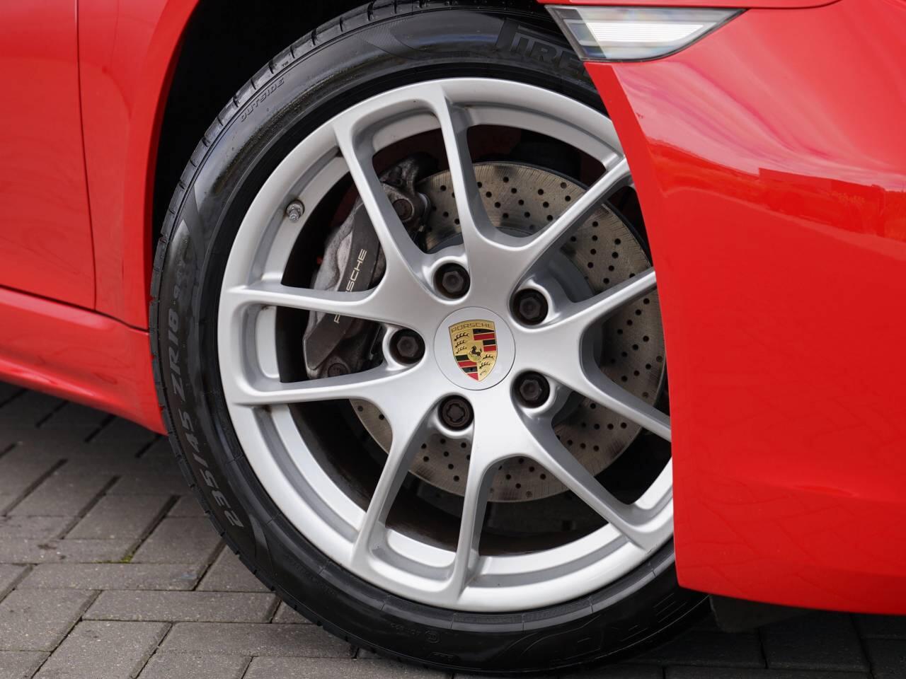 Porsche Cayman view 48