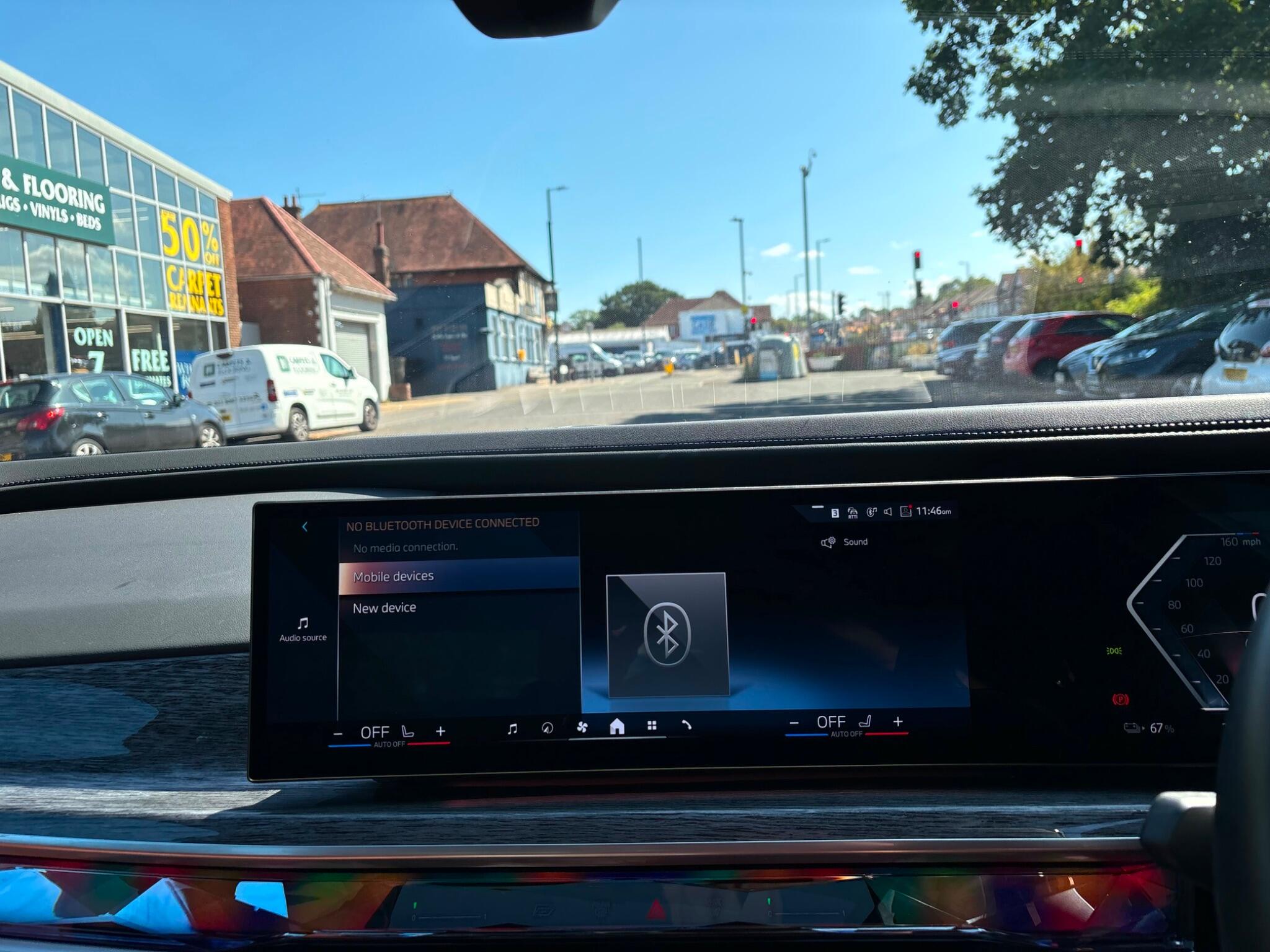 BMW I7 view 15