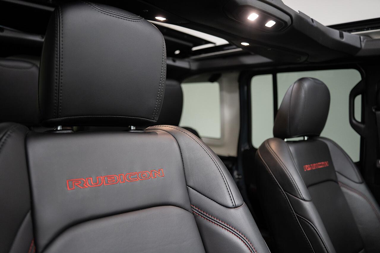 Jeep Wrangler view 3