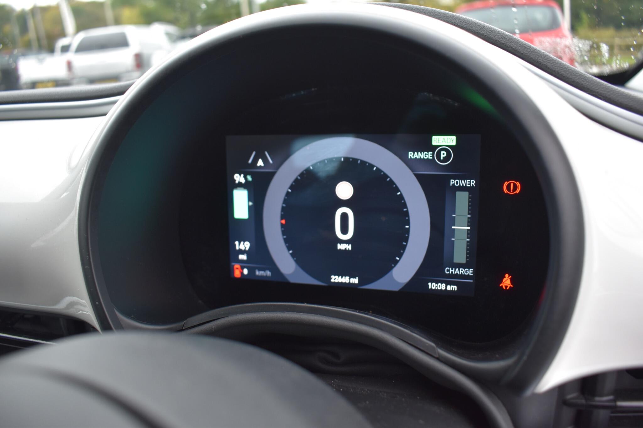 500e C - 42kWh Icon Auto 2dr - Image 27