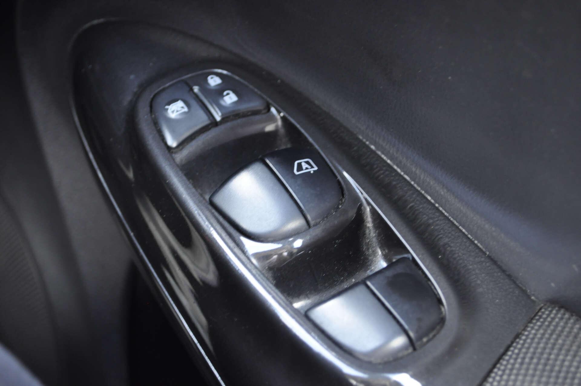 Nissan Juke view 22