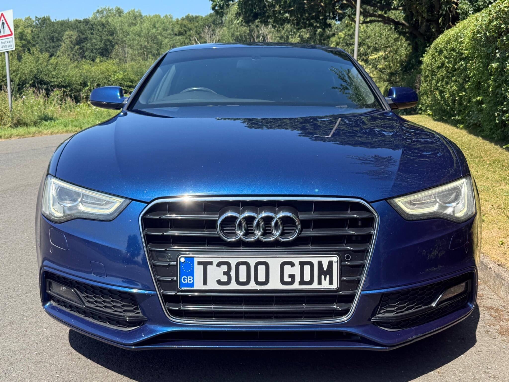 Audi A5 view 9