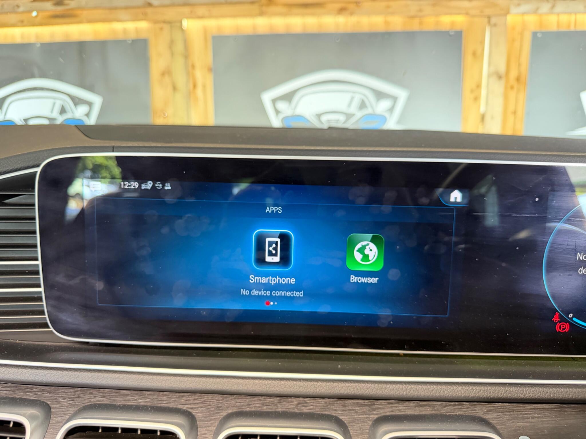 Mercedes-Benz Gle view 41