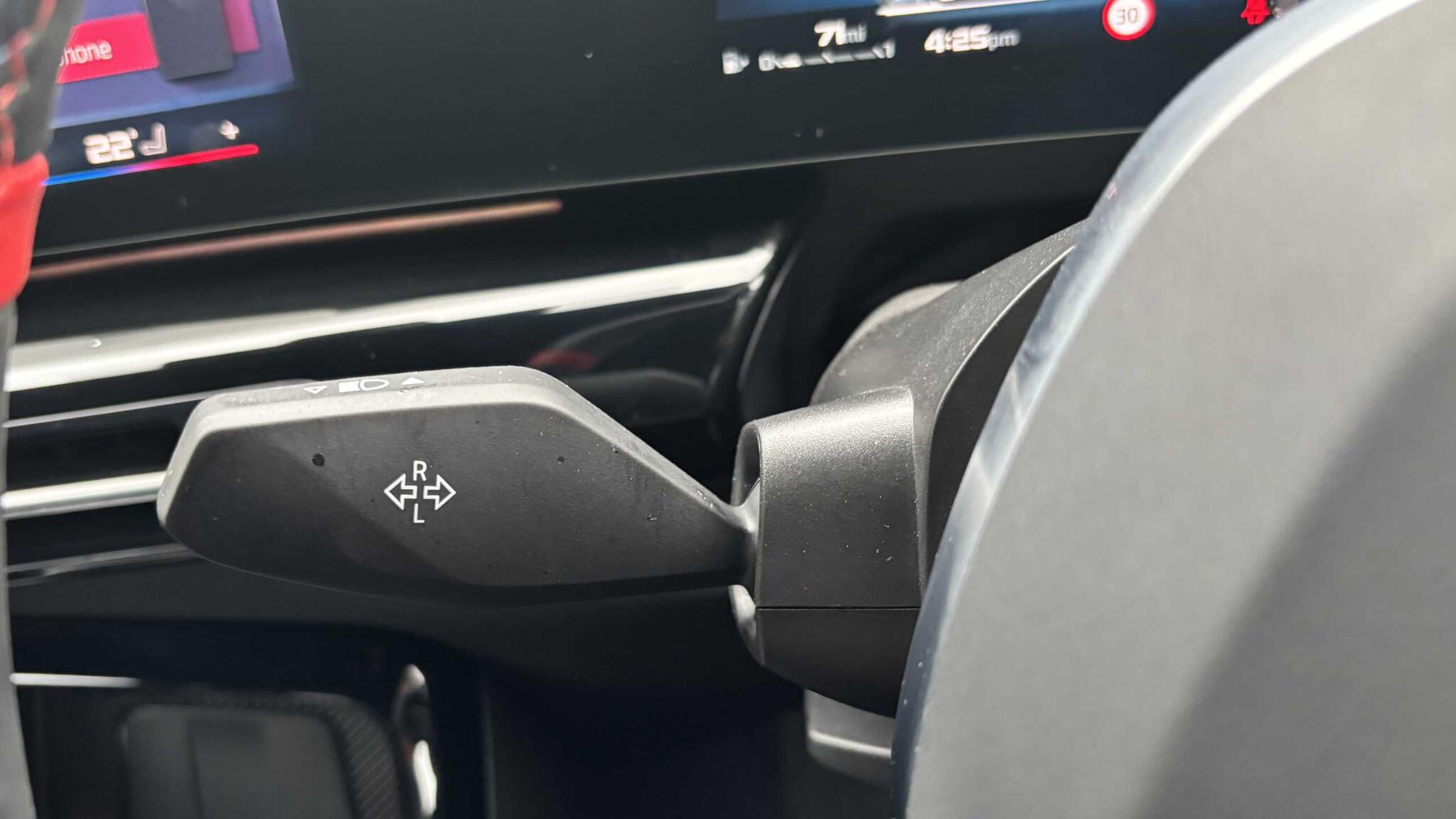 BMW X2 view 26