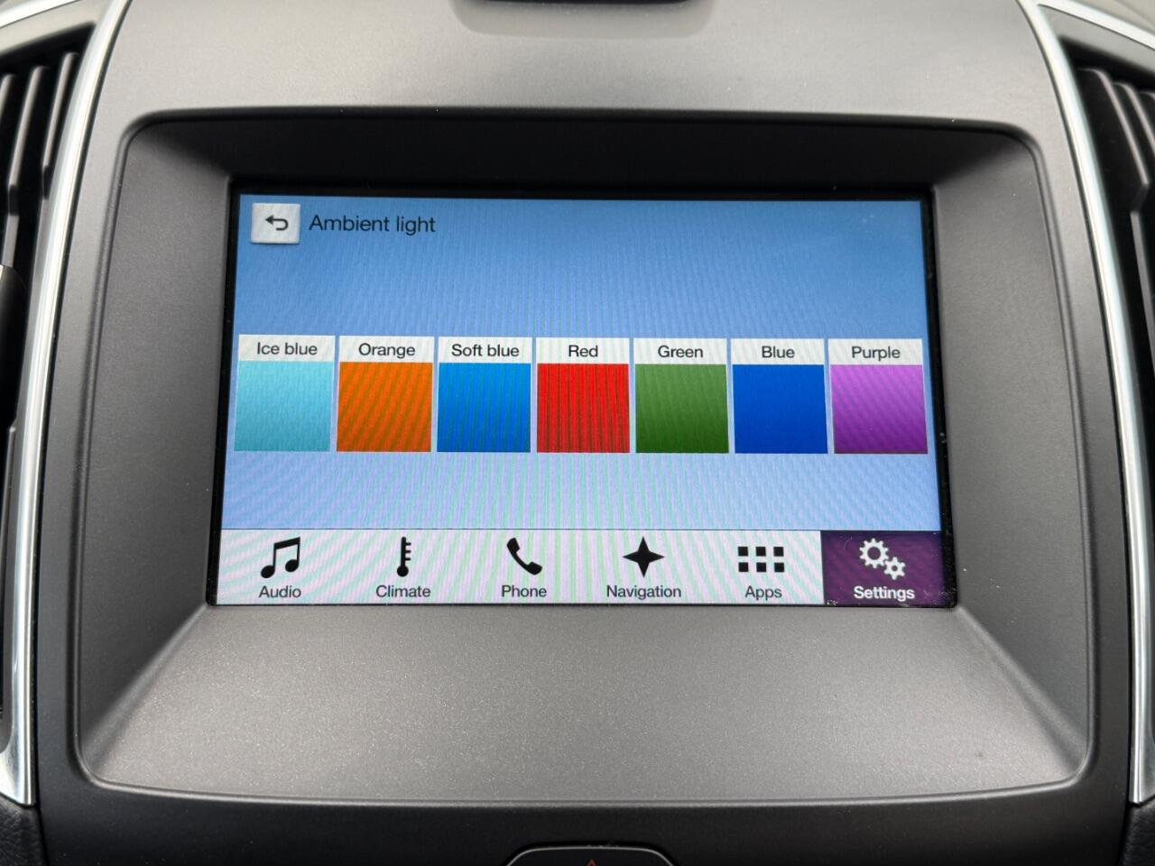 Ford Galaxy view 25