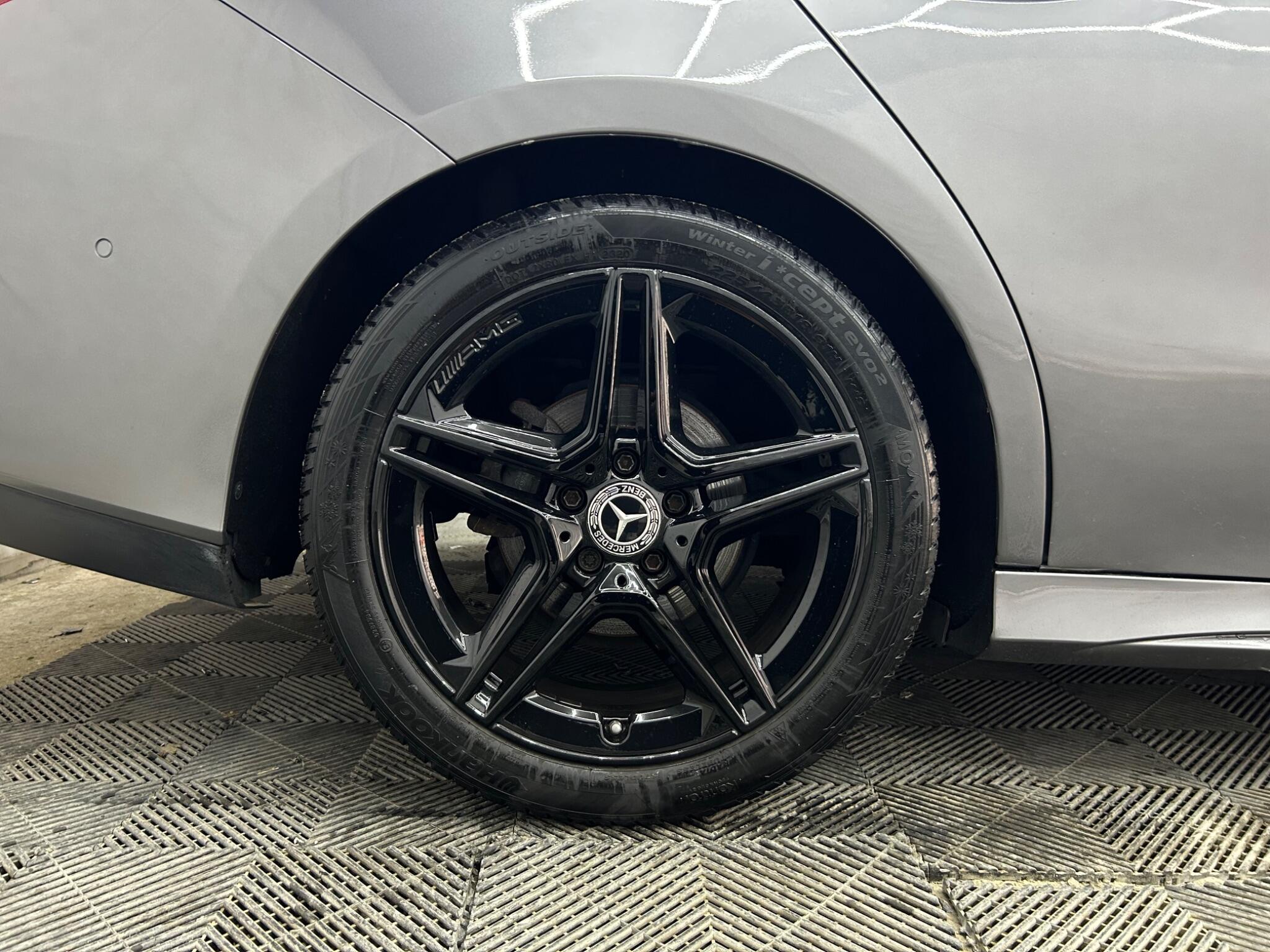 Mercedes-Benz Cla view 35