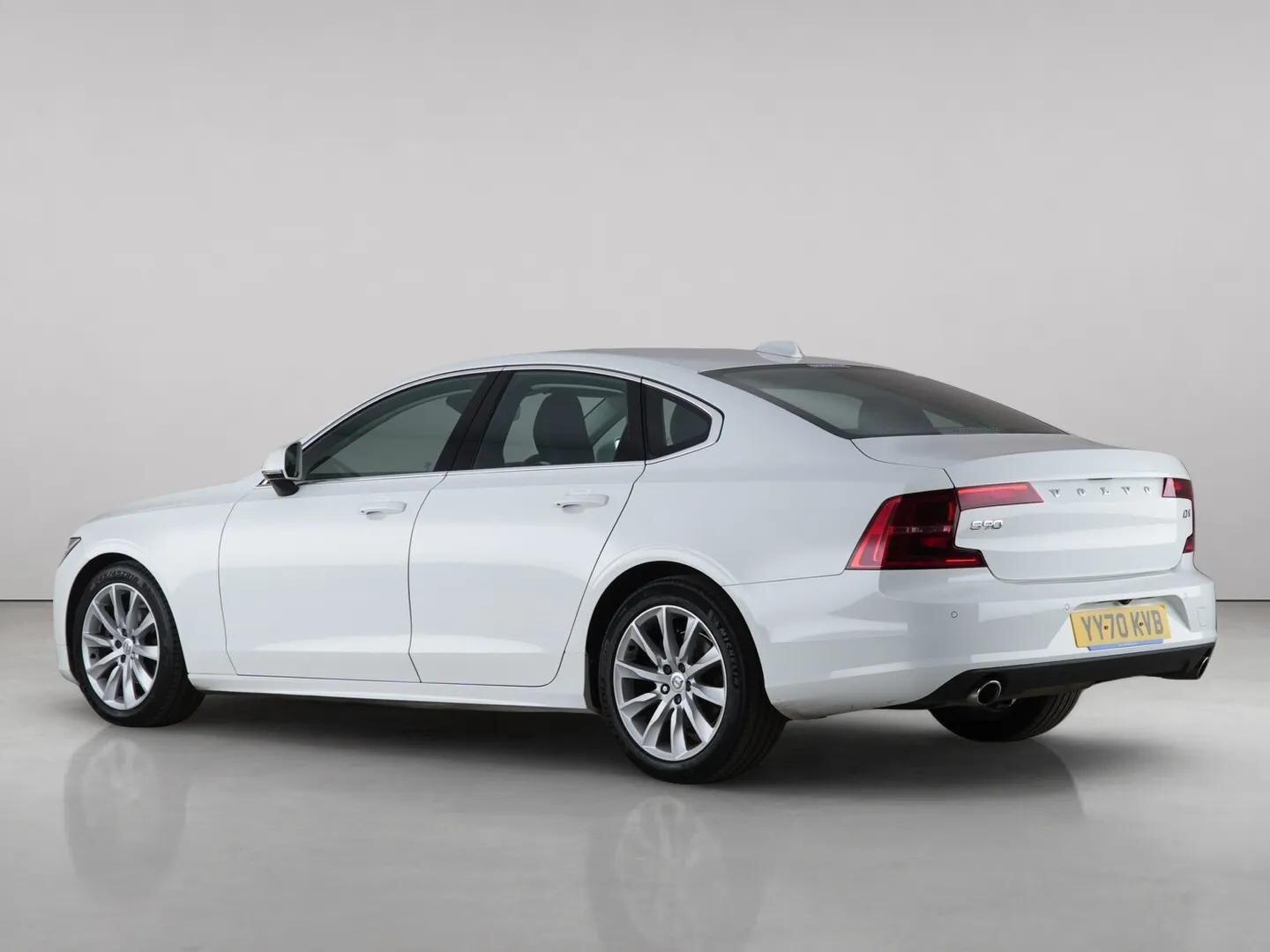 Volvo S90 view 8