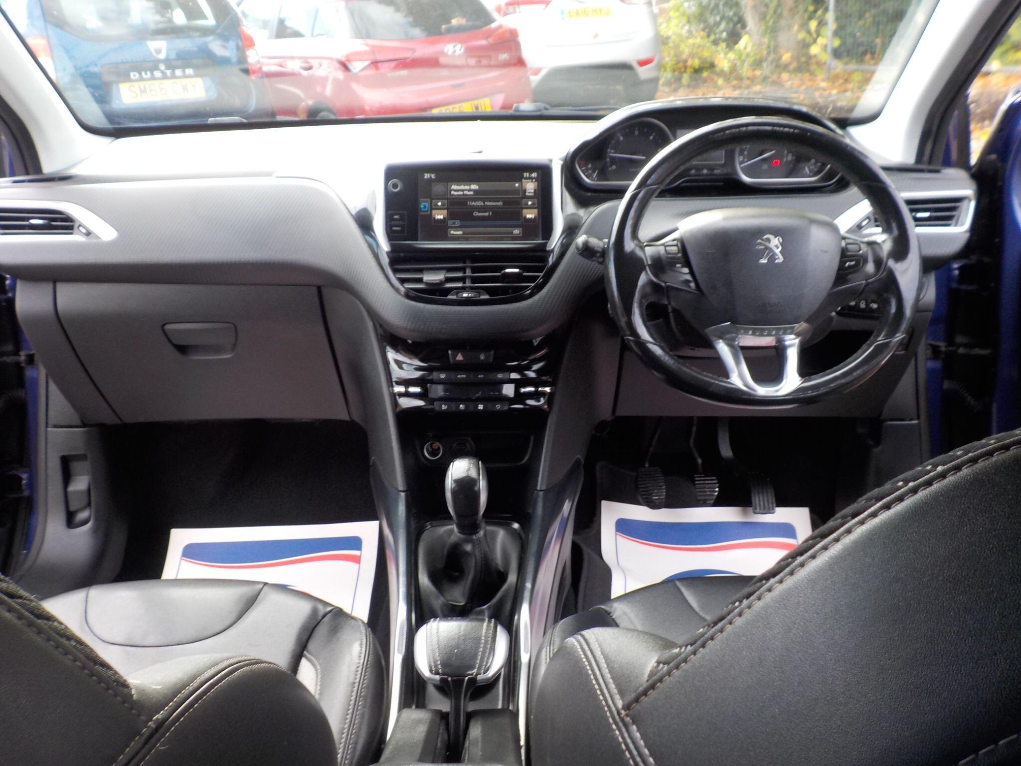 Peugeot 2008 1.6 e-HDi Allure Euro 5 (s/s) 5dr