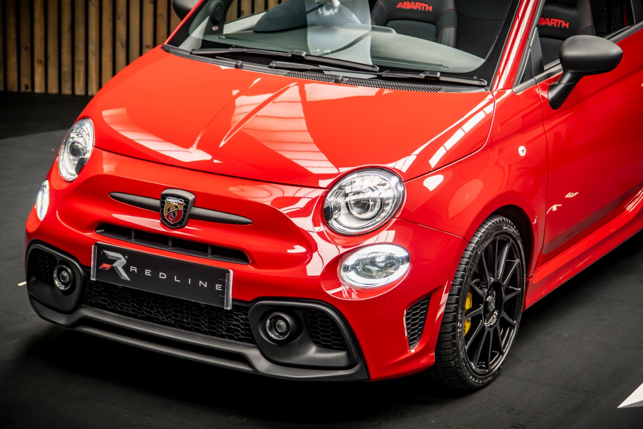 Abarth 695C view 15