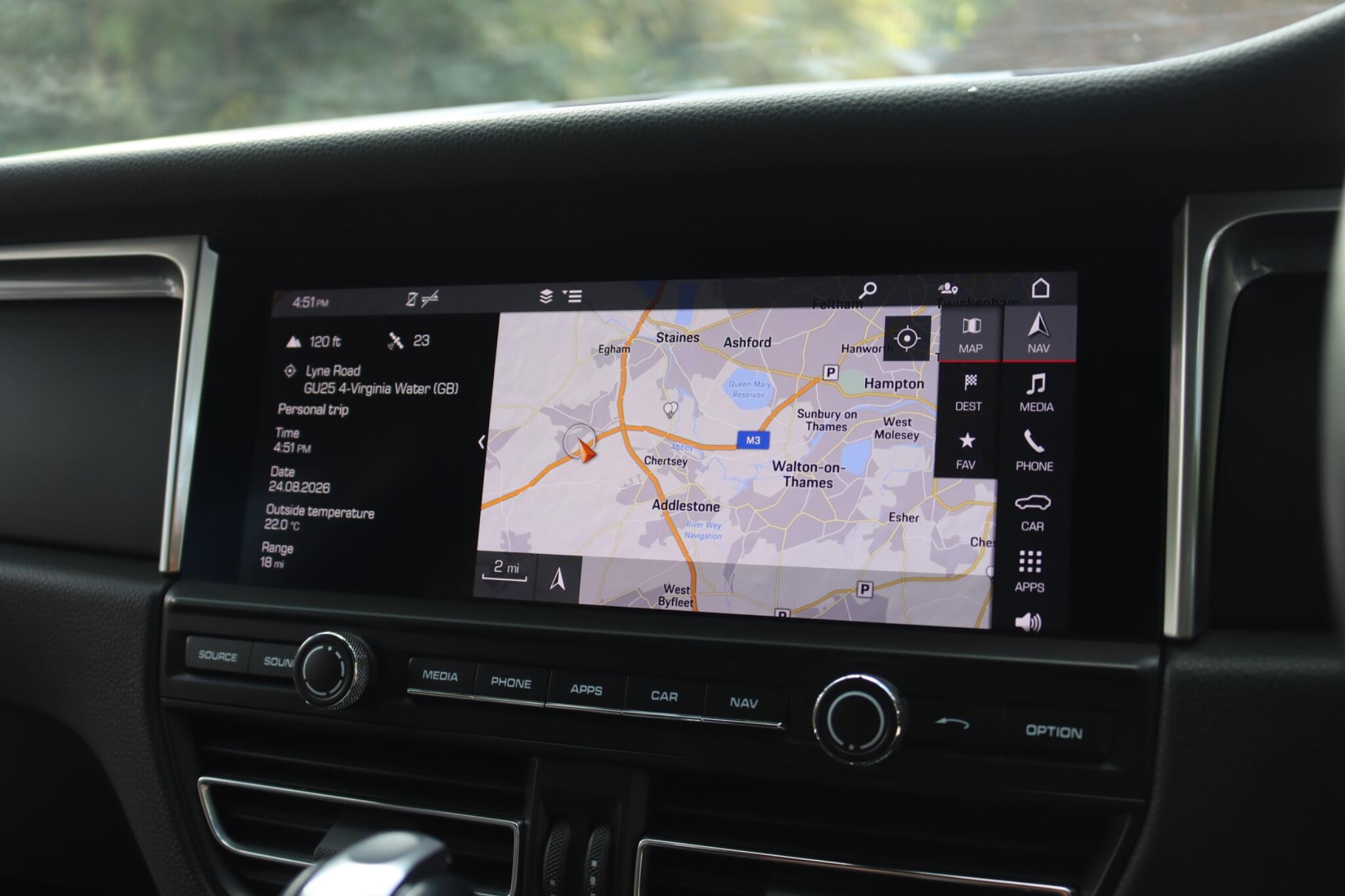 Porsche Macan view 42