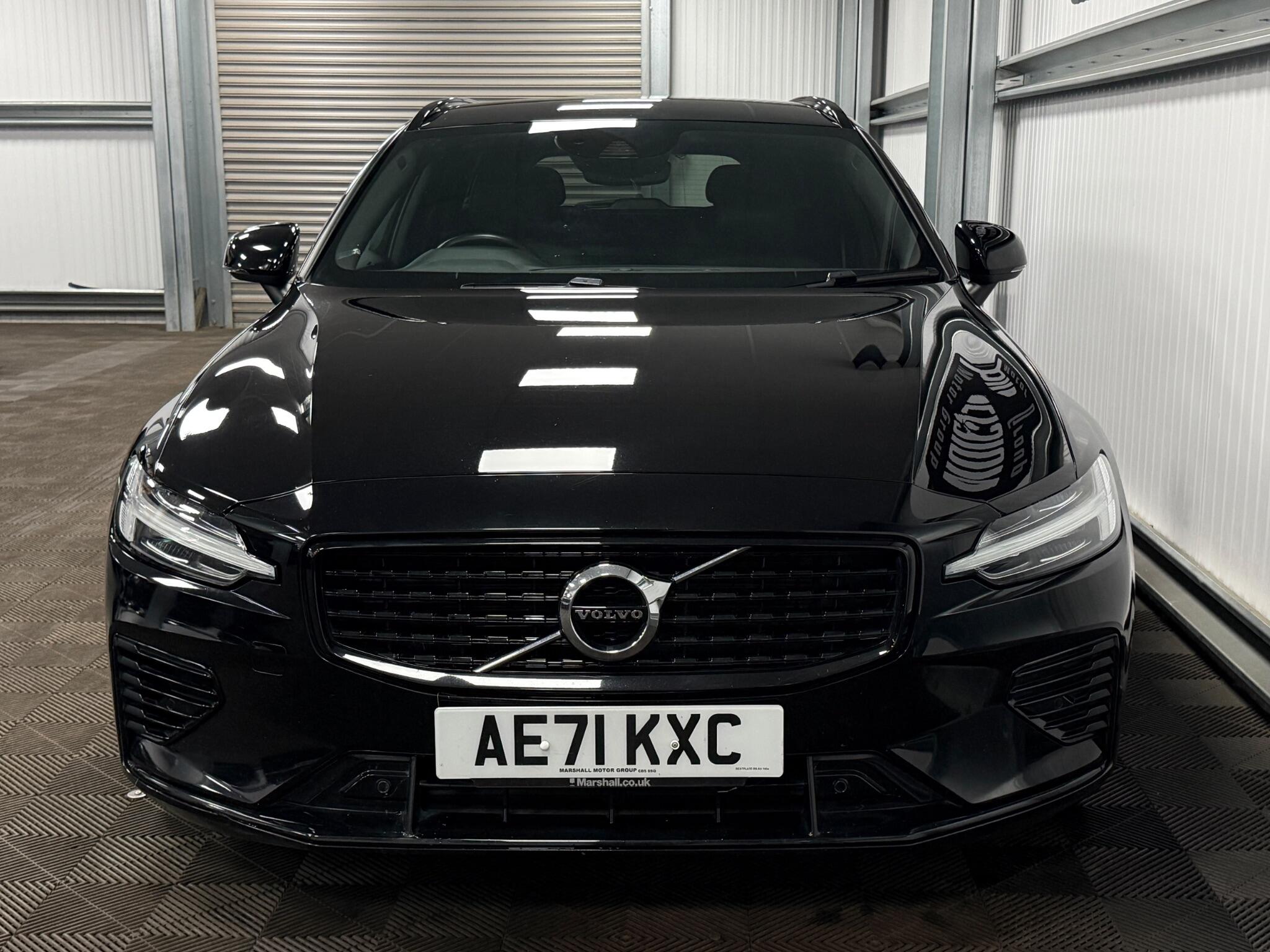 Volvo V60 view 3