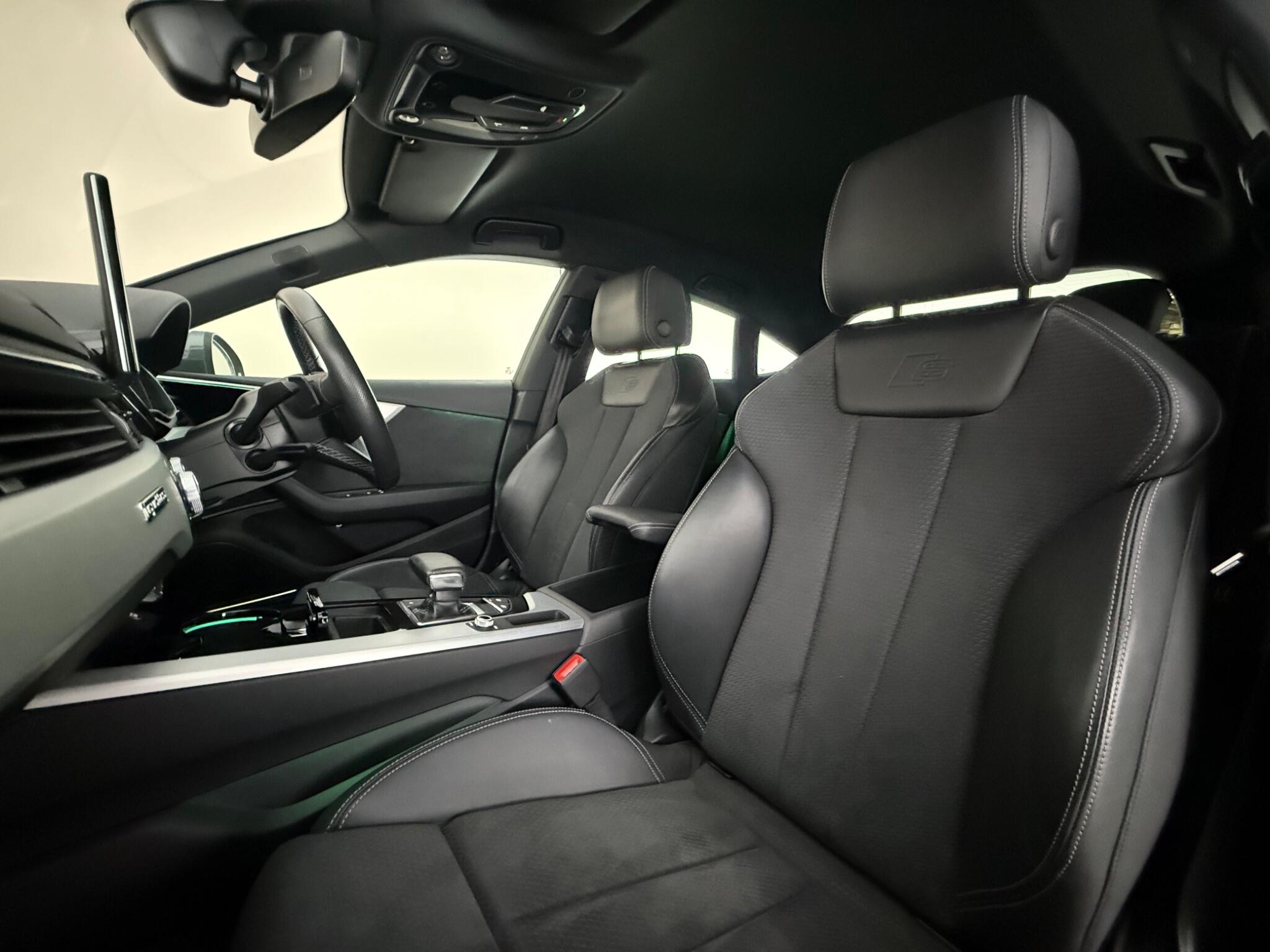 Audi A5 view 36