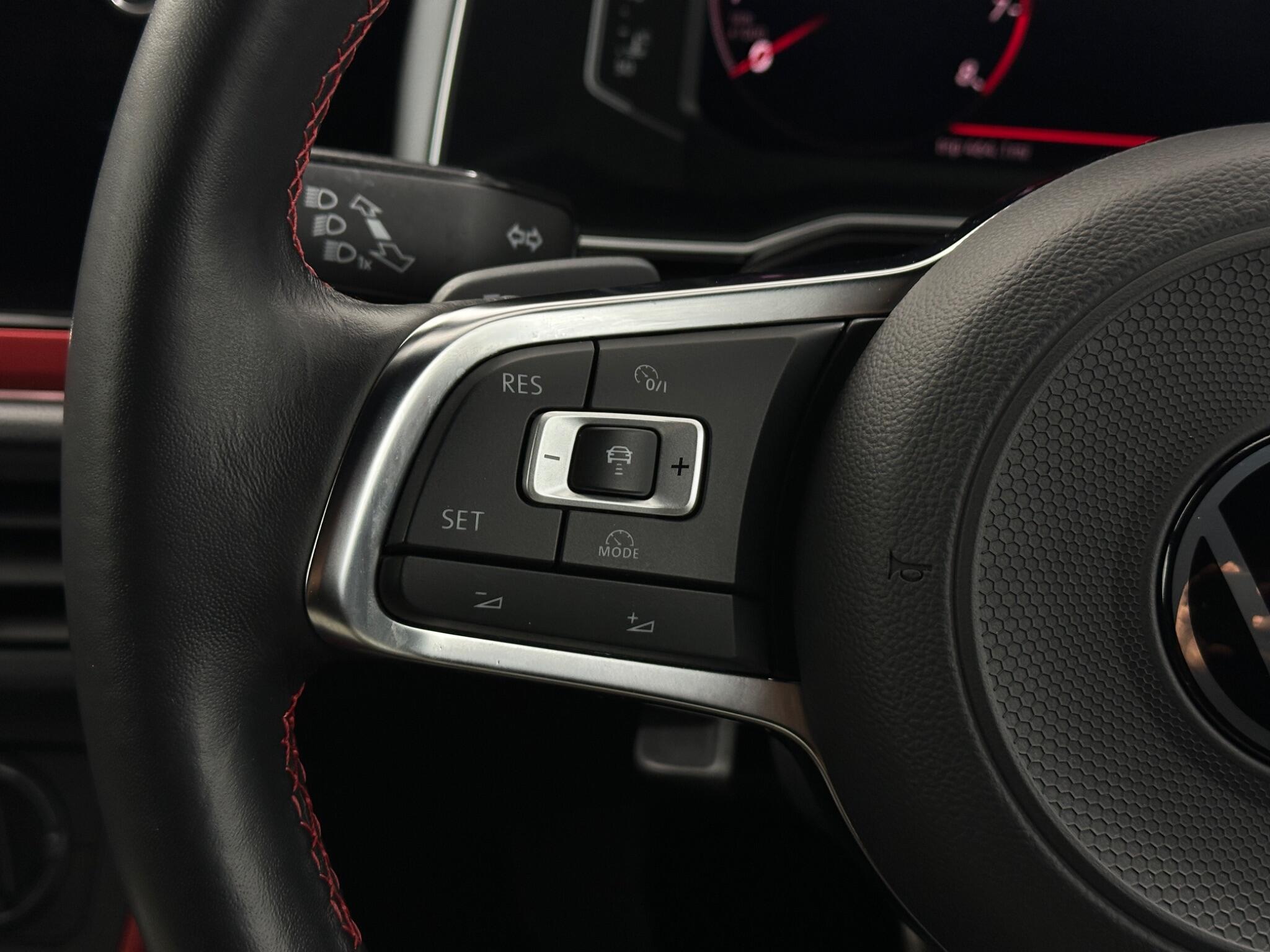 Volkswagen Polo view 15