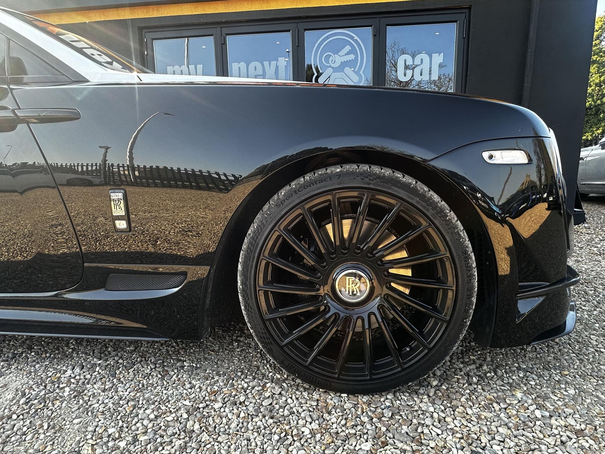 Rolls-Royce Dawn view 16
