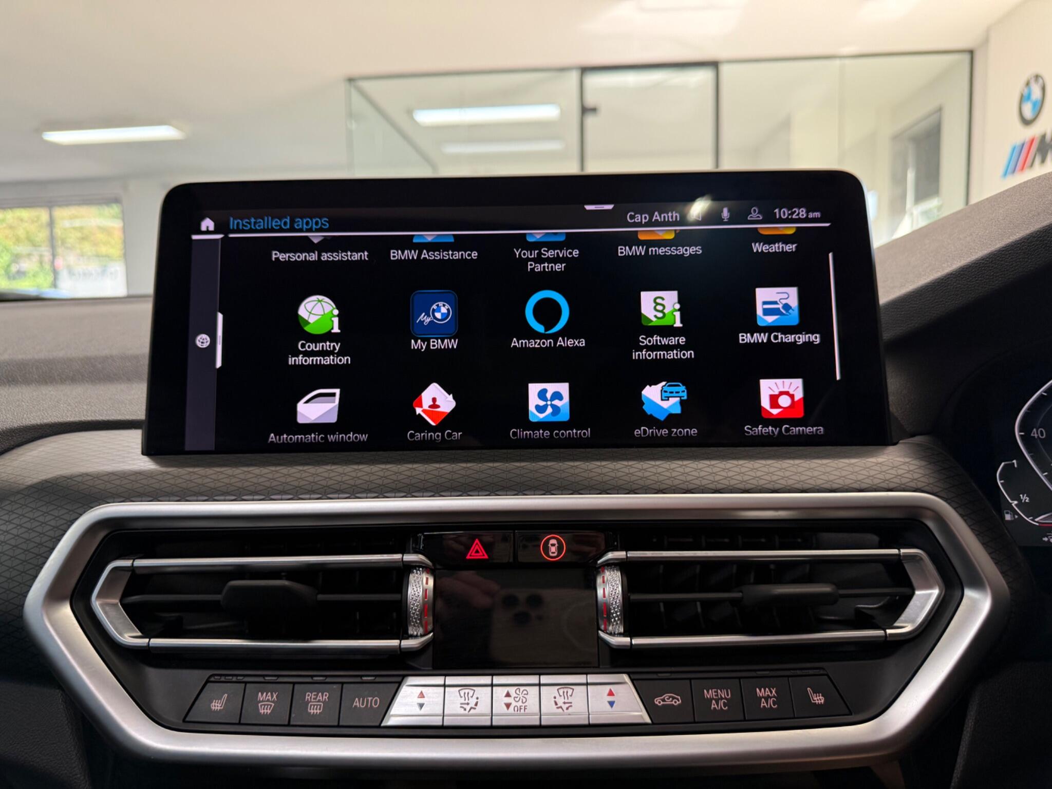 BMW X3 view 24
