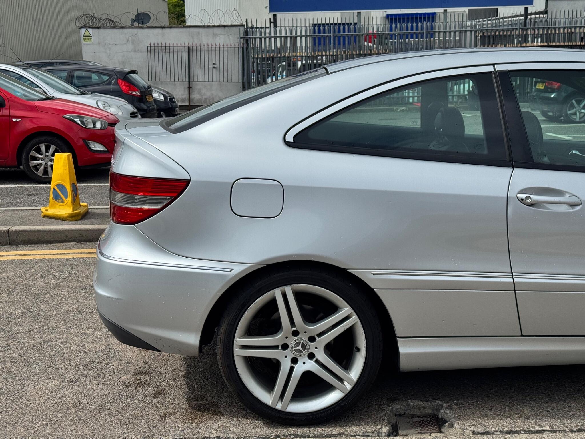 Mercedes-Benz CLC view 33