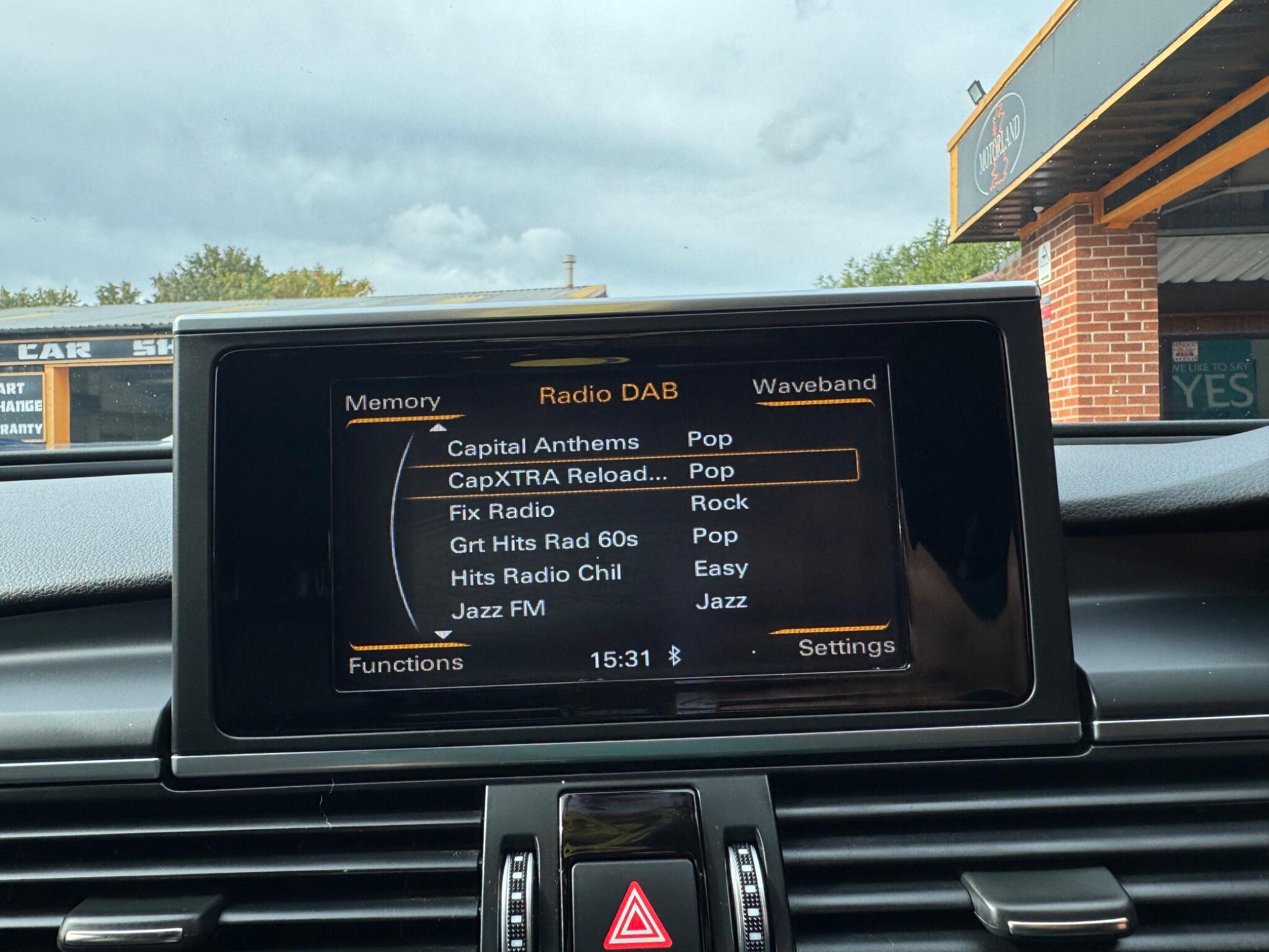 Audi A6 Allroad view 28