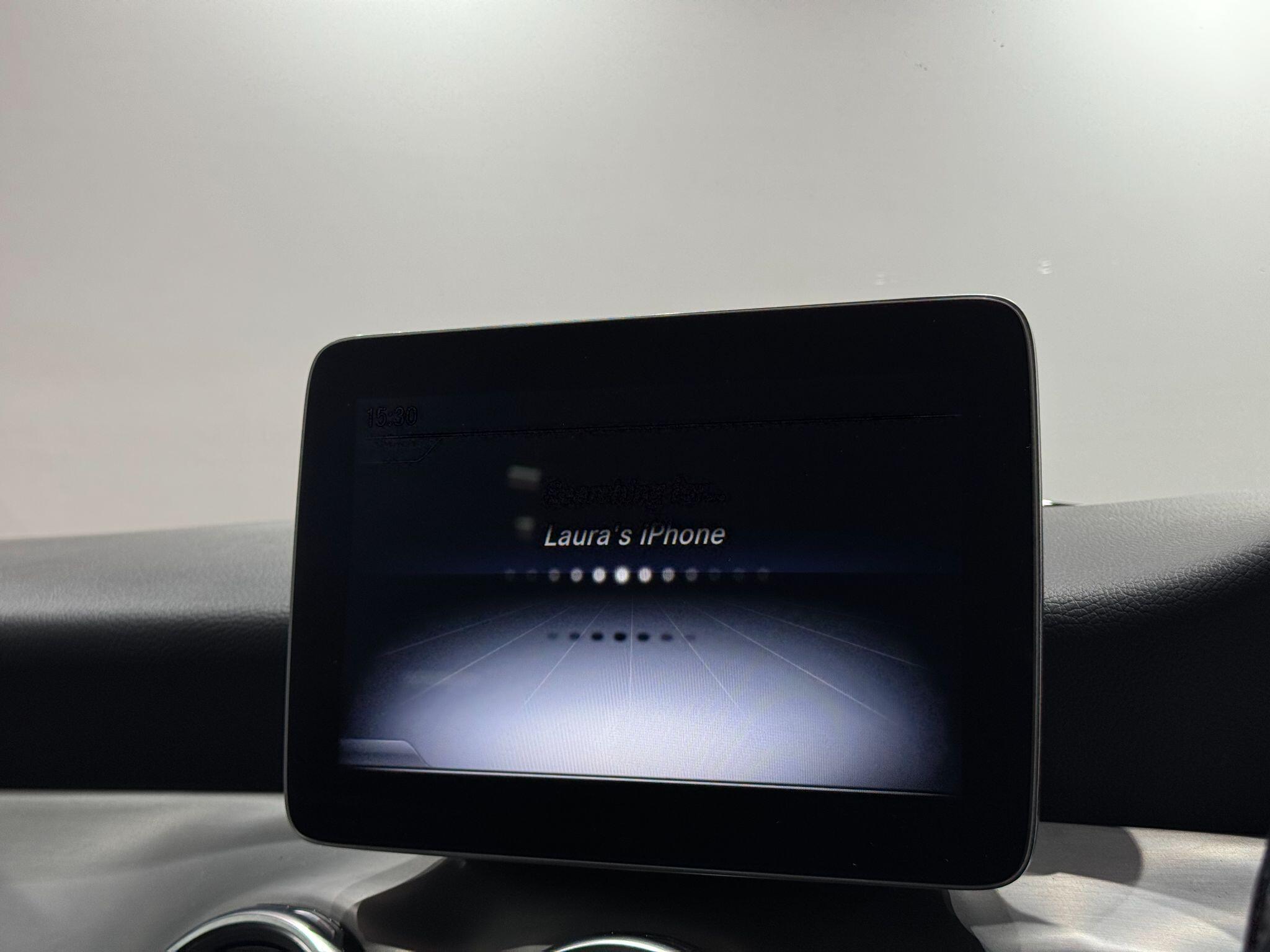 Mercedes-Benz Gla view 31