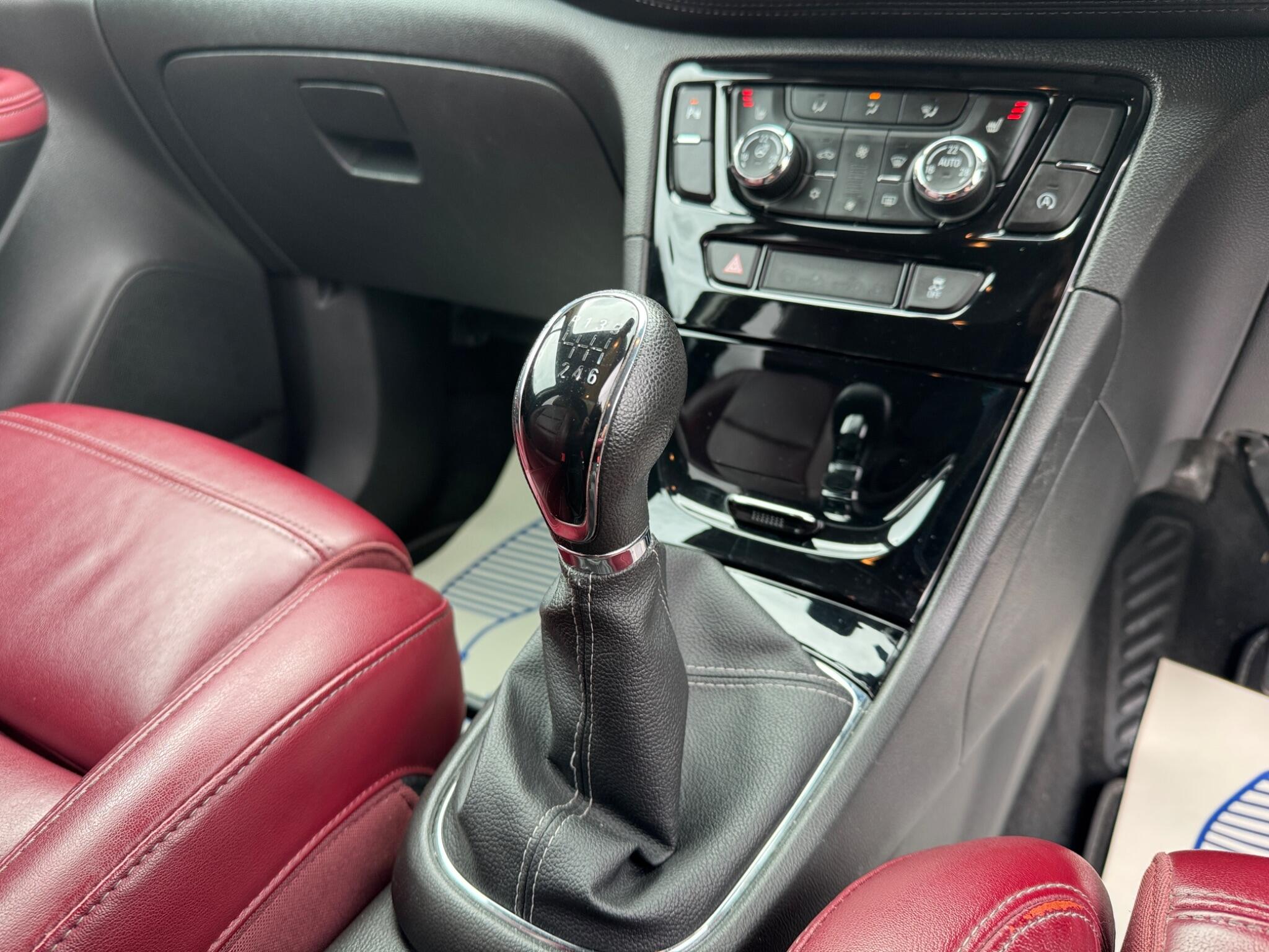 Vauxhall Mokka X view 40