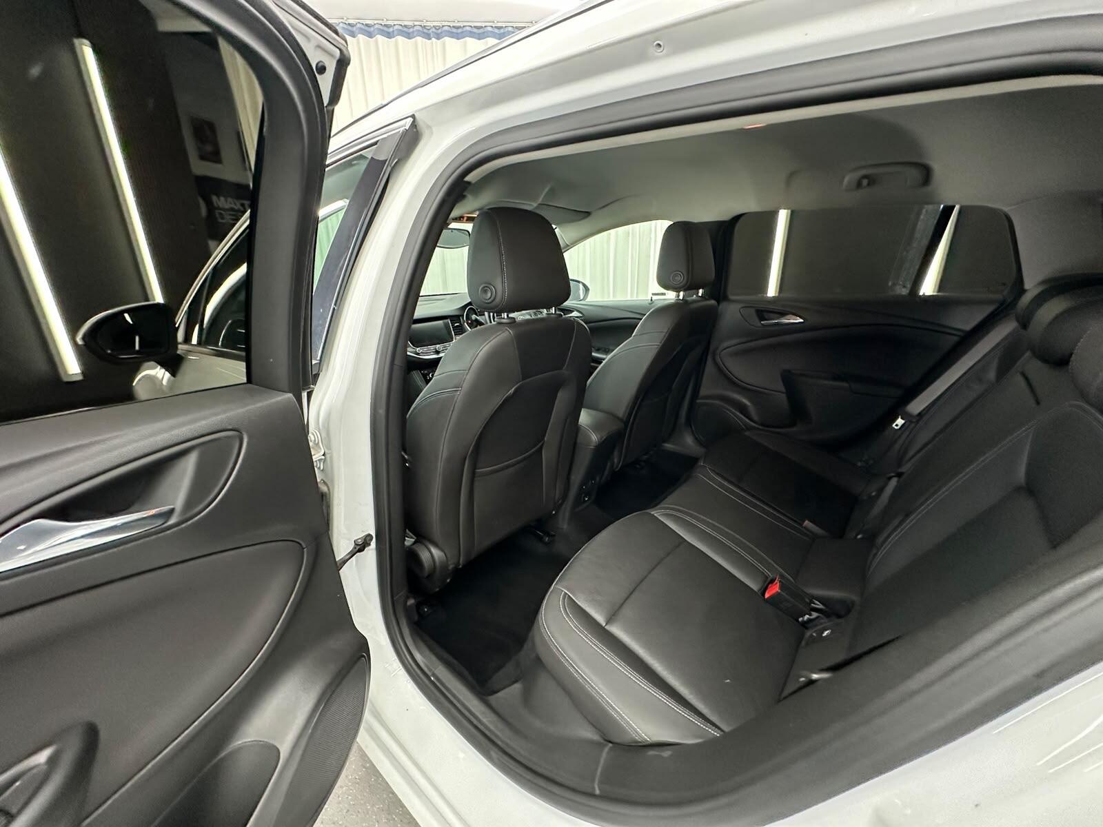 Vauxhall Astra view 26