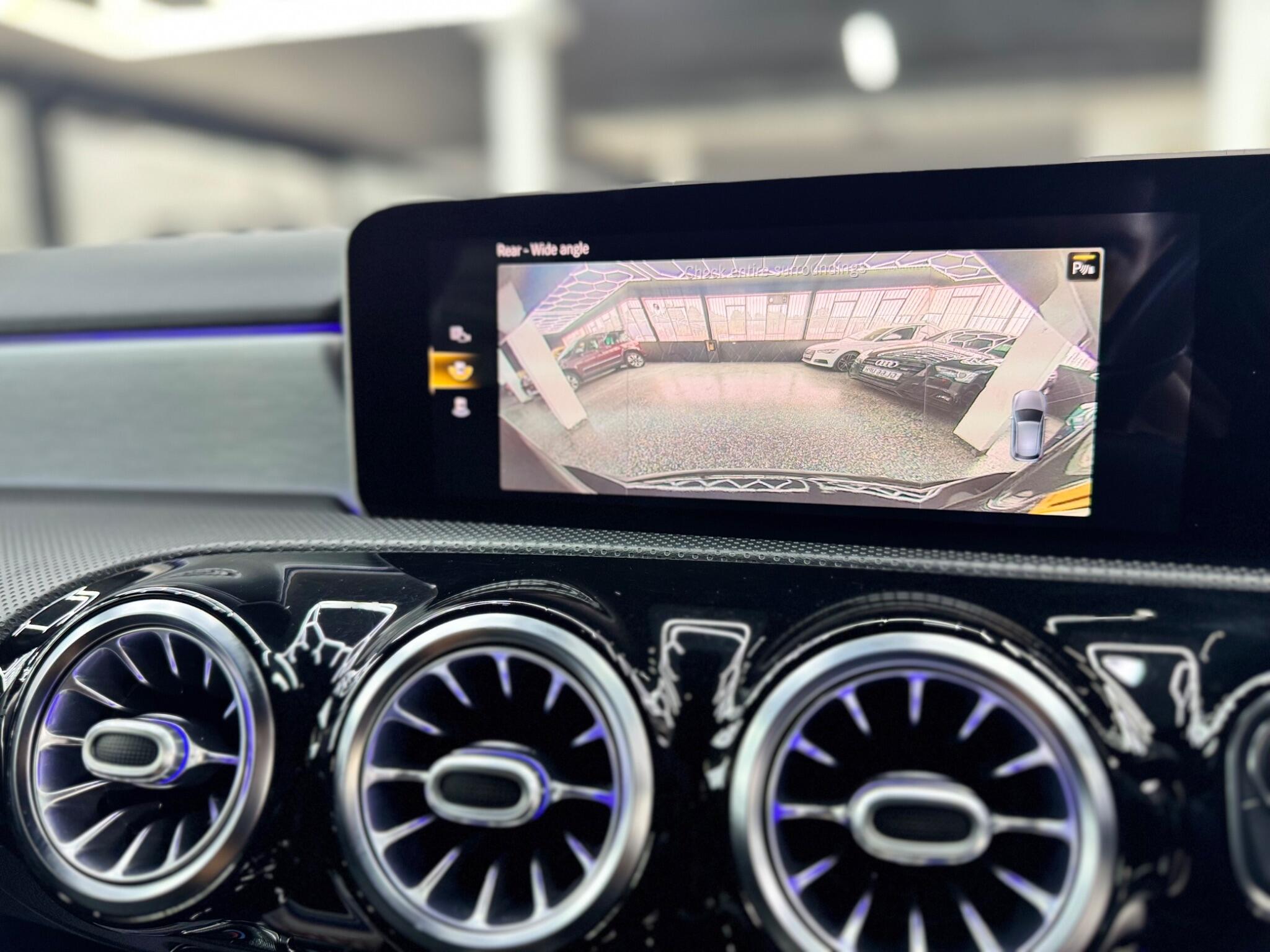 Mercedes-Benz A-Class view 42