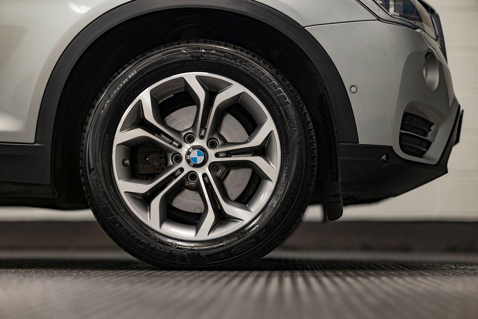 BMW X3 view 75