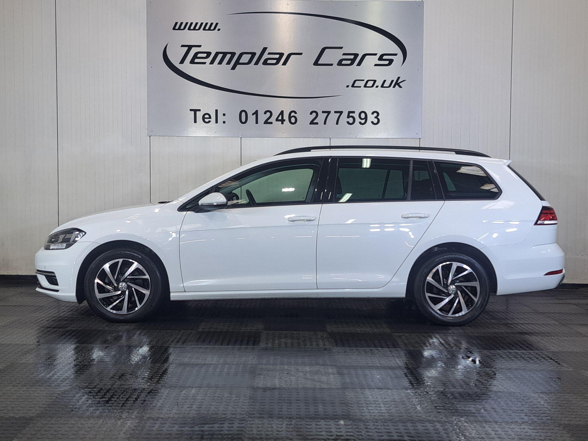 Volkswagen Golf view 5