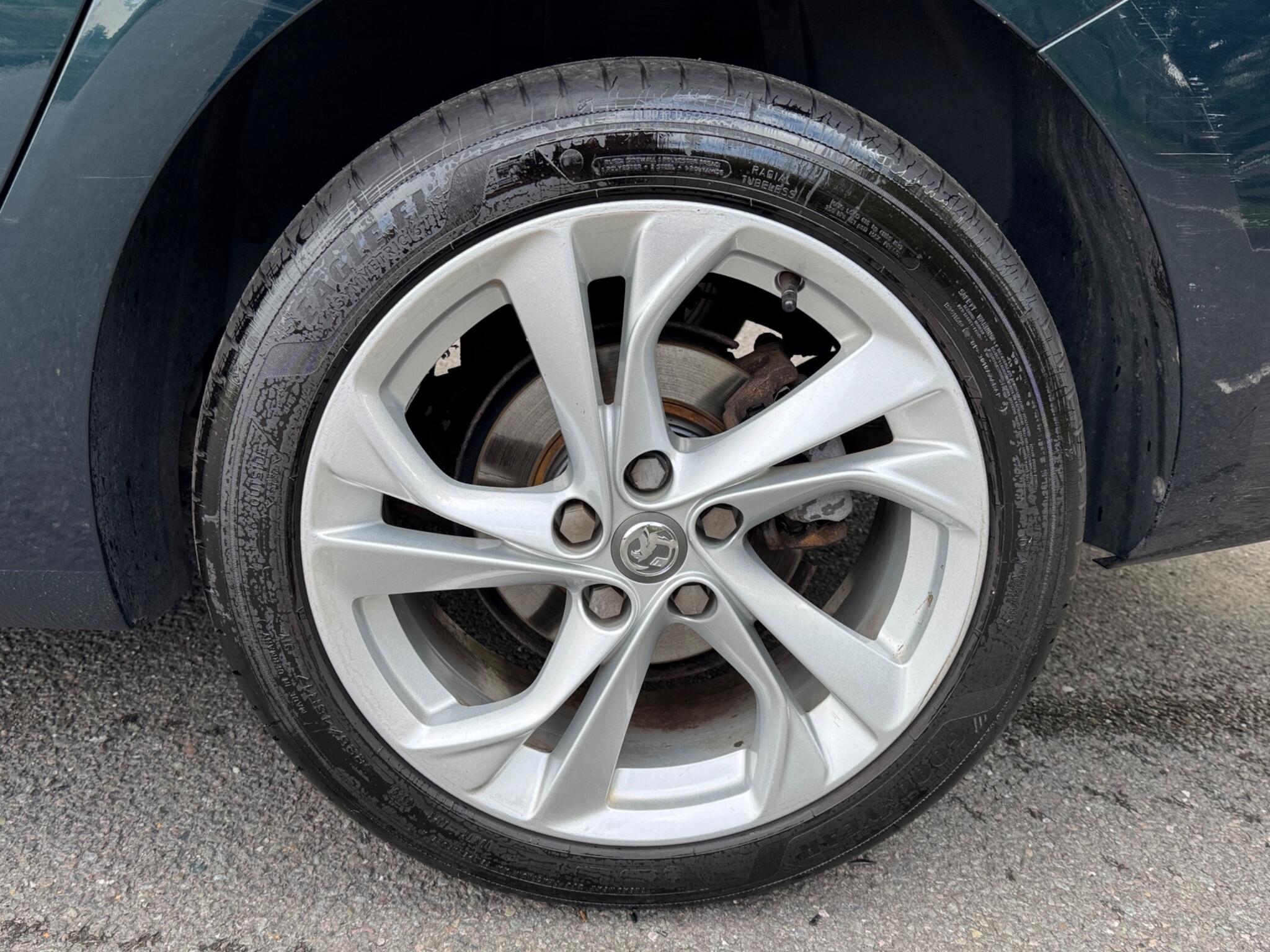 Vauxhall Astra view 17