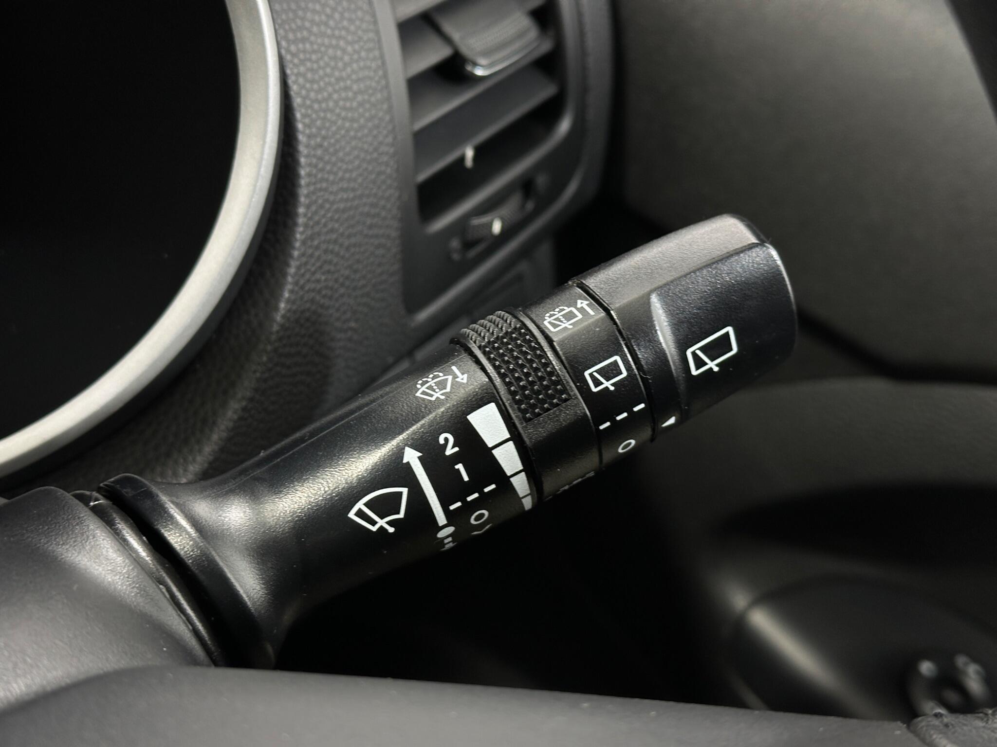 Kia Venga view 17