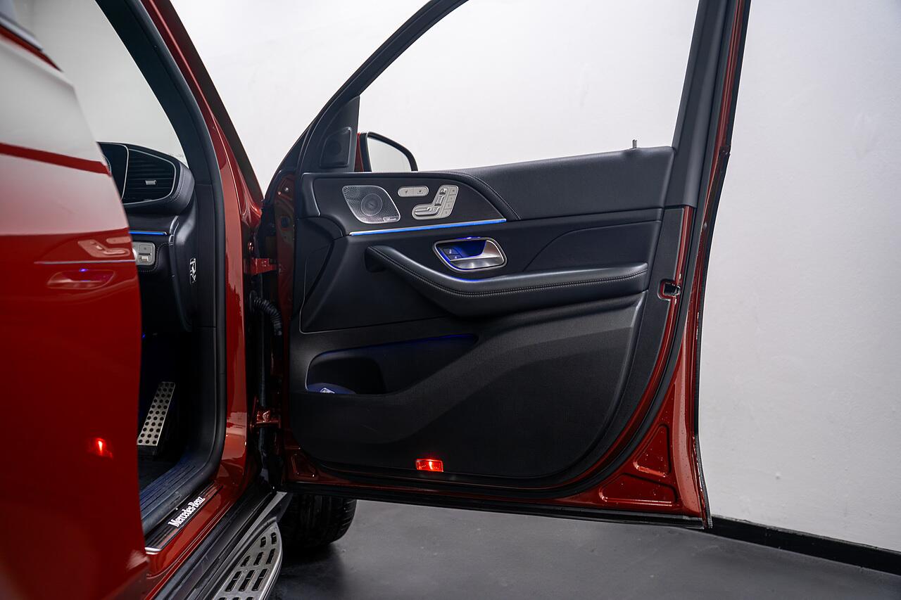Mercedes-Benz Gle view 24