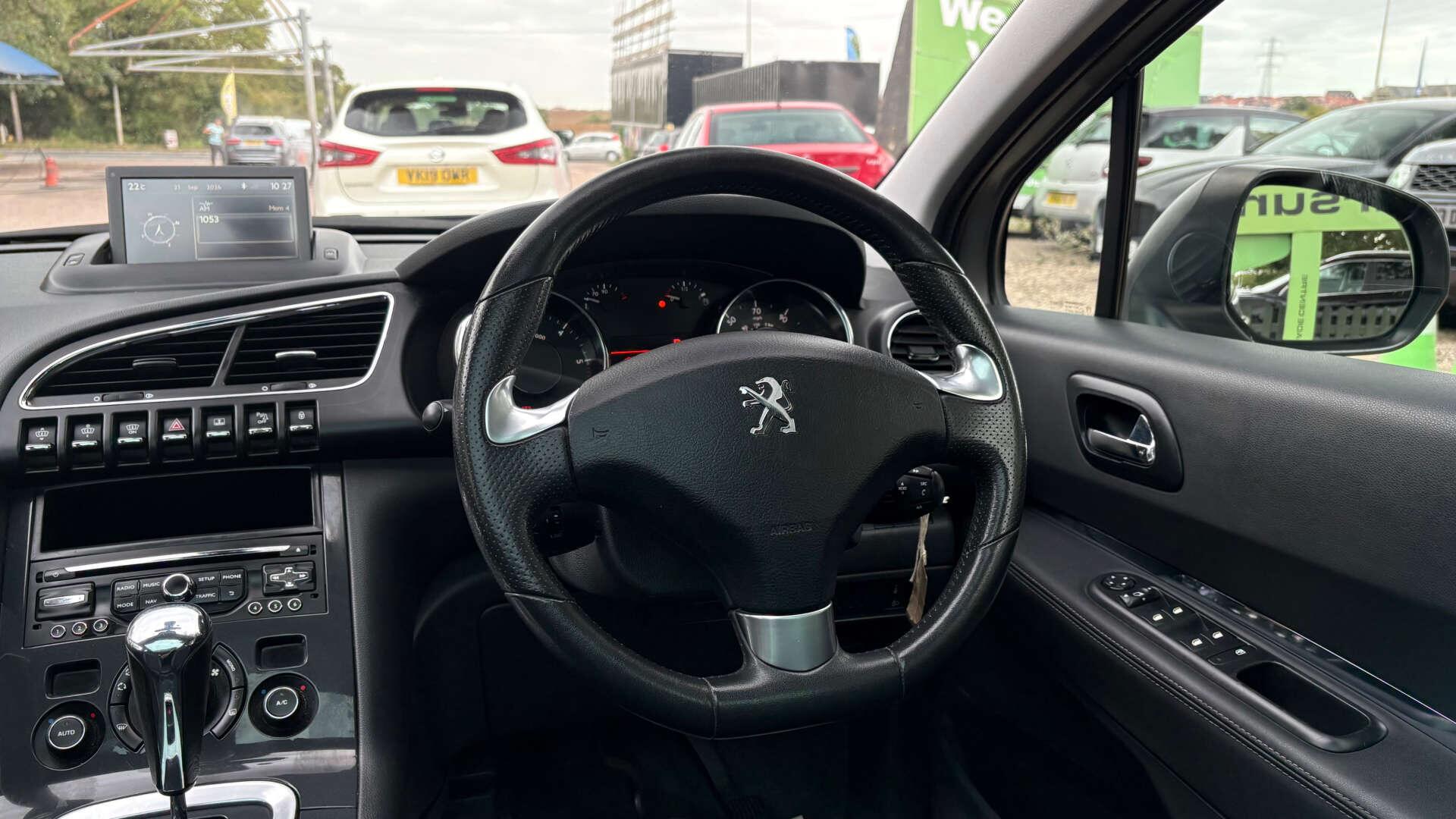 Peugeot 3008 view 18
