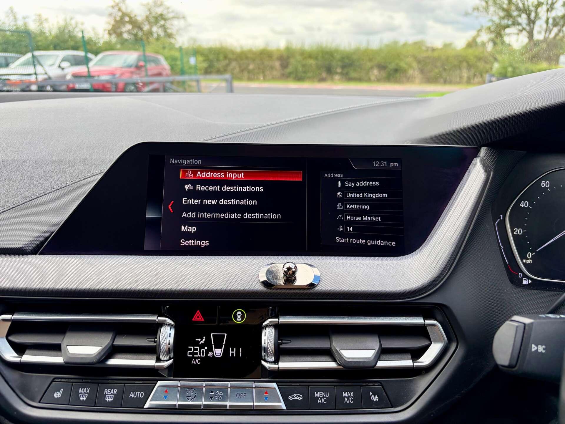 BMW 1 Series view 54