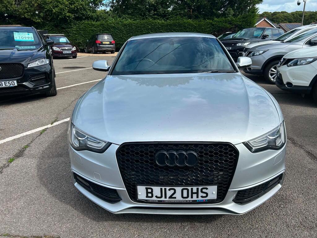 Audi A5 view 3
