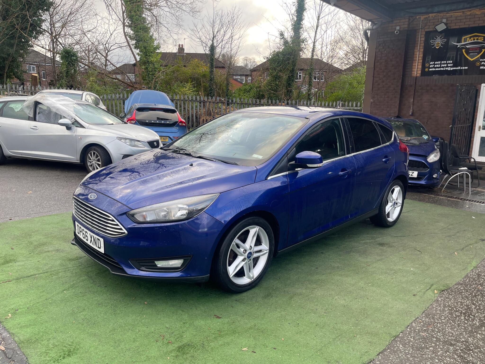 2016 Ford Focus 1.0T EcoBoost Zetec Euro 6 (s/s) 5dr • 83,680 miles image 18