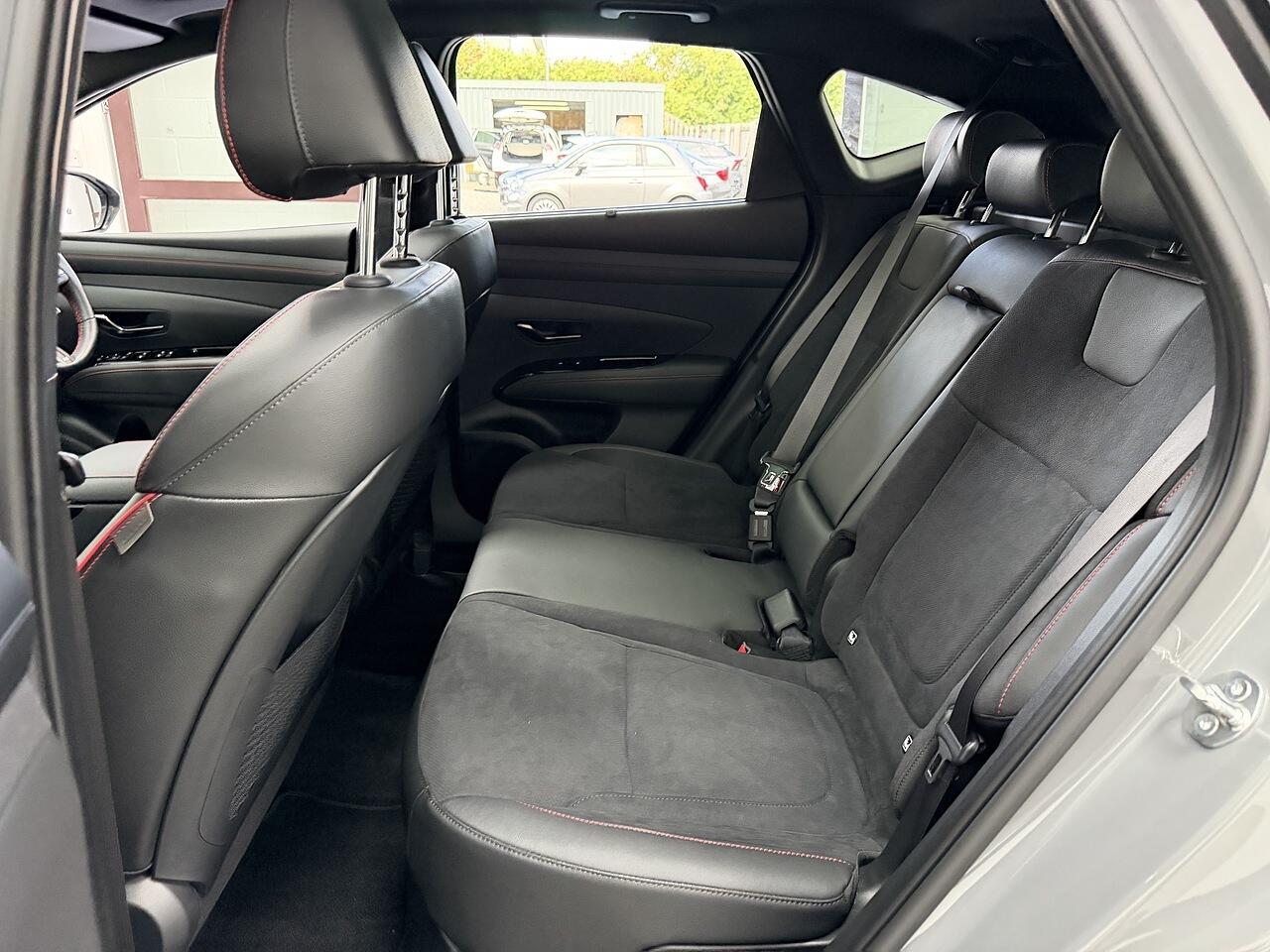 Hyundai Tucson view 25