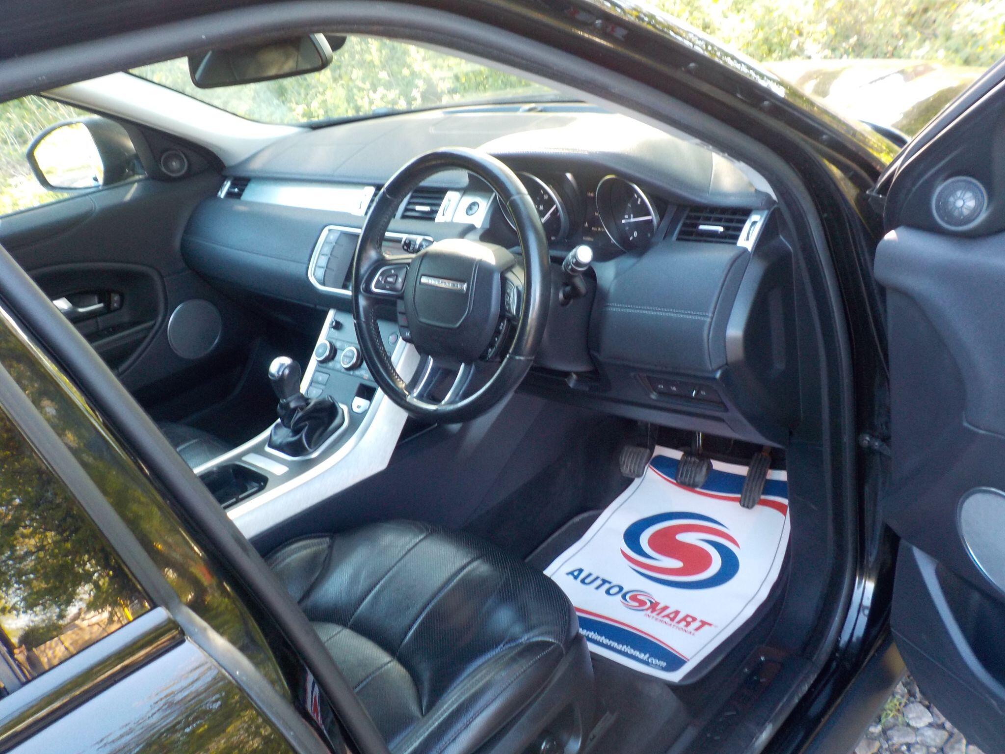 Land Rover Range Rover Evoque 2.0 eD4 SE Tech FWD Euro 6 (s/s) 5dr