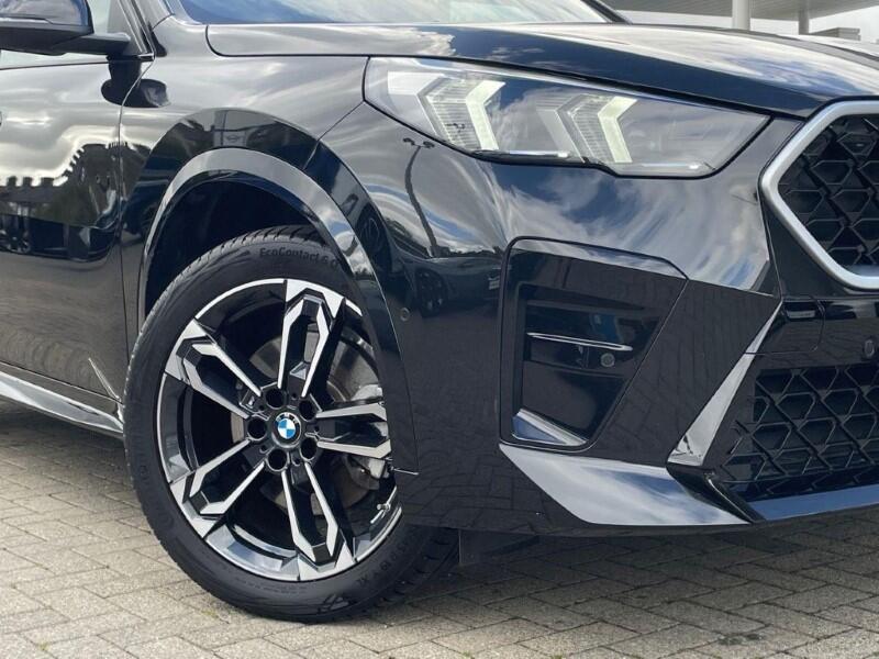 BMW X2 view 39