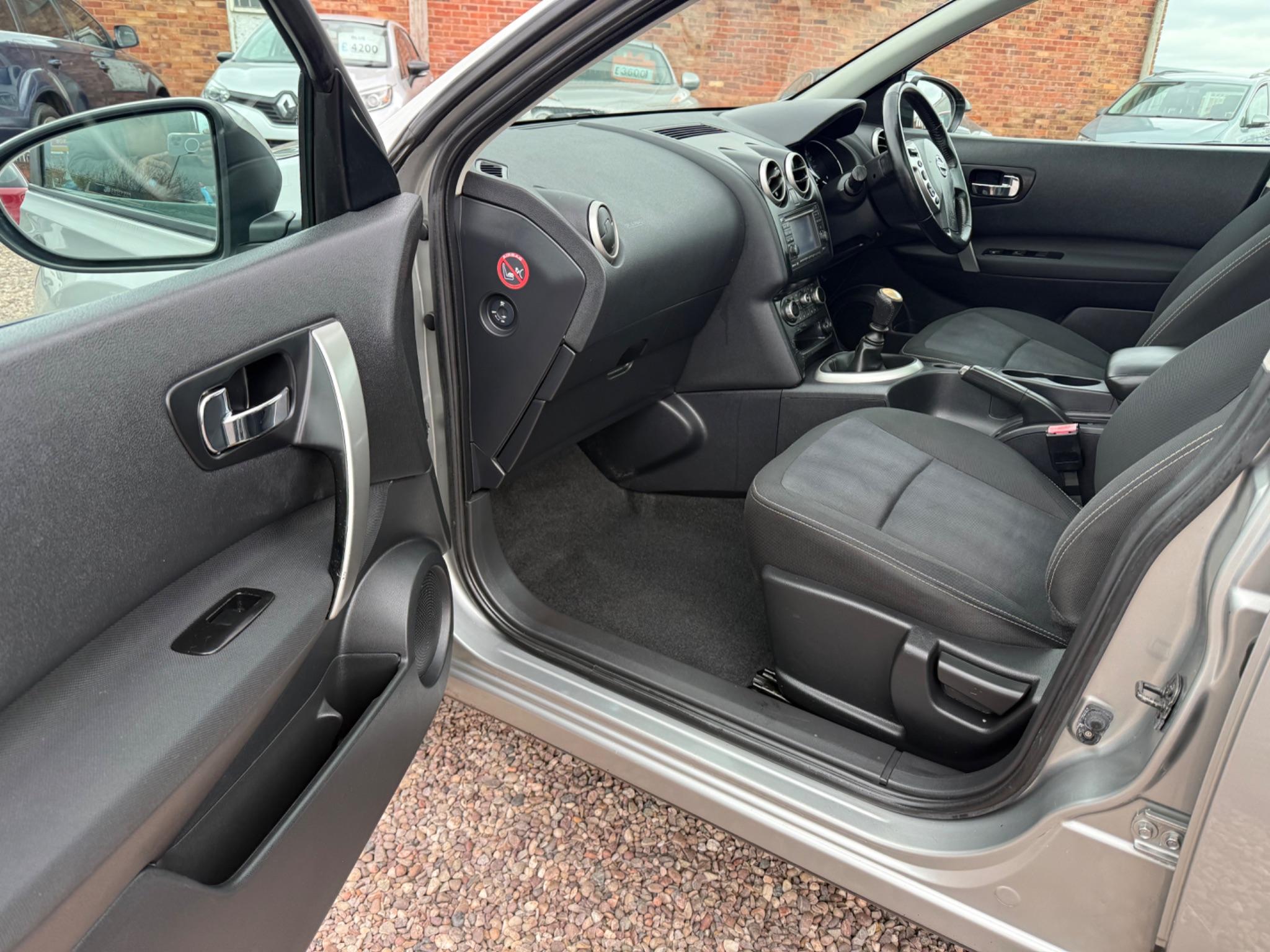 Nissan Qashqai view 23