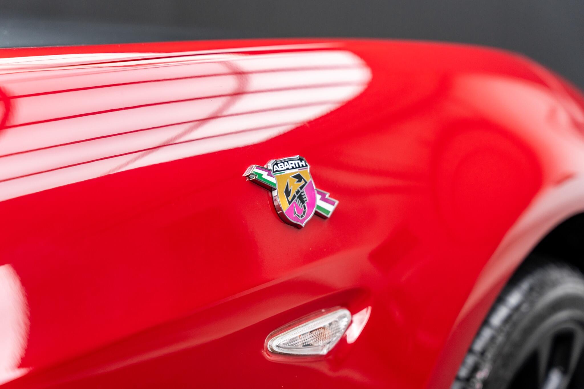 Abarth 124 Spider view 47