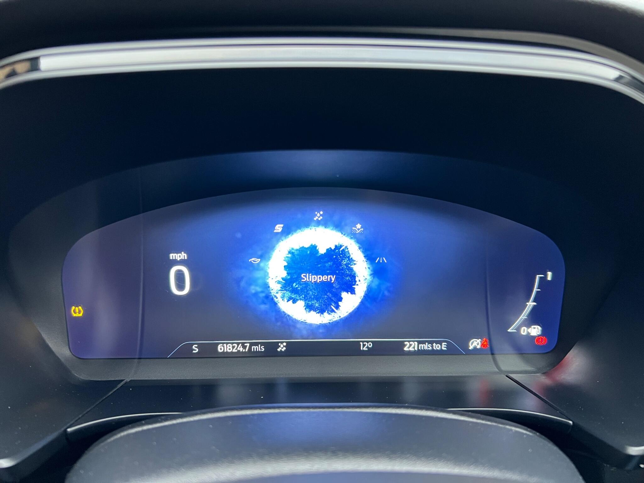 Ford Kuga view 47