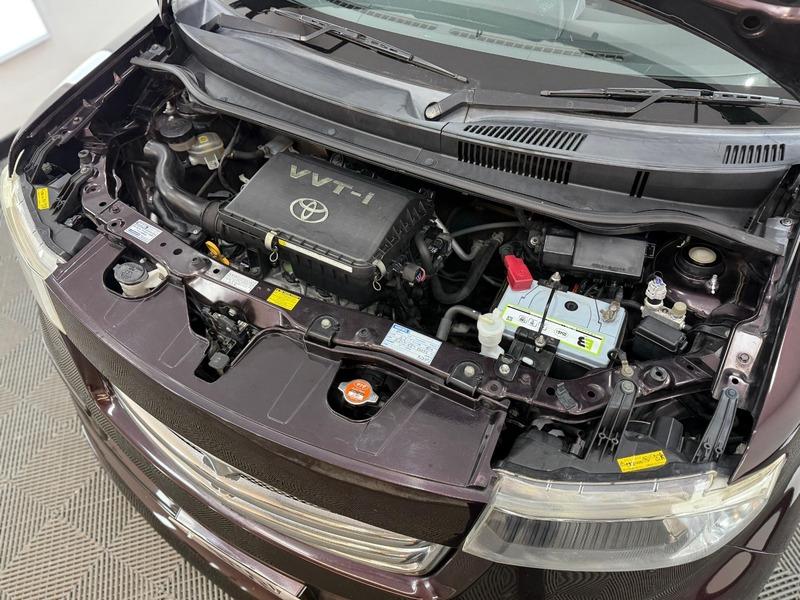 2012 Toyota BB image 13