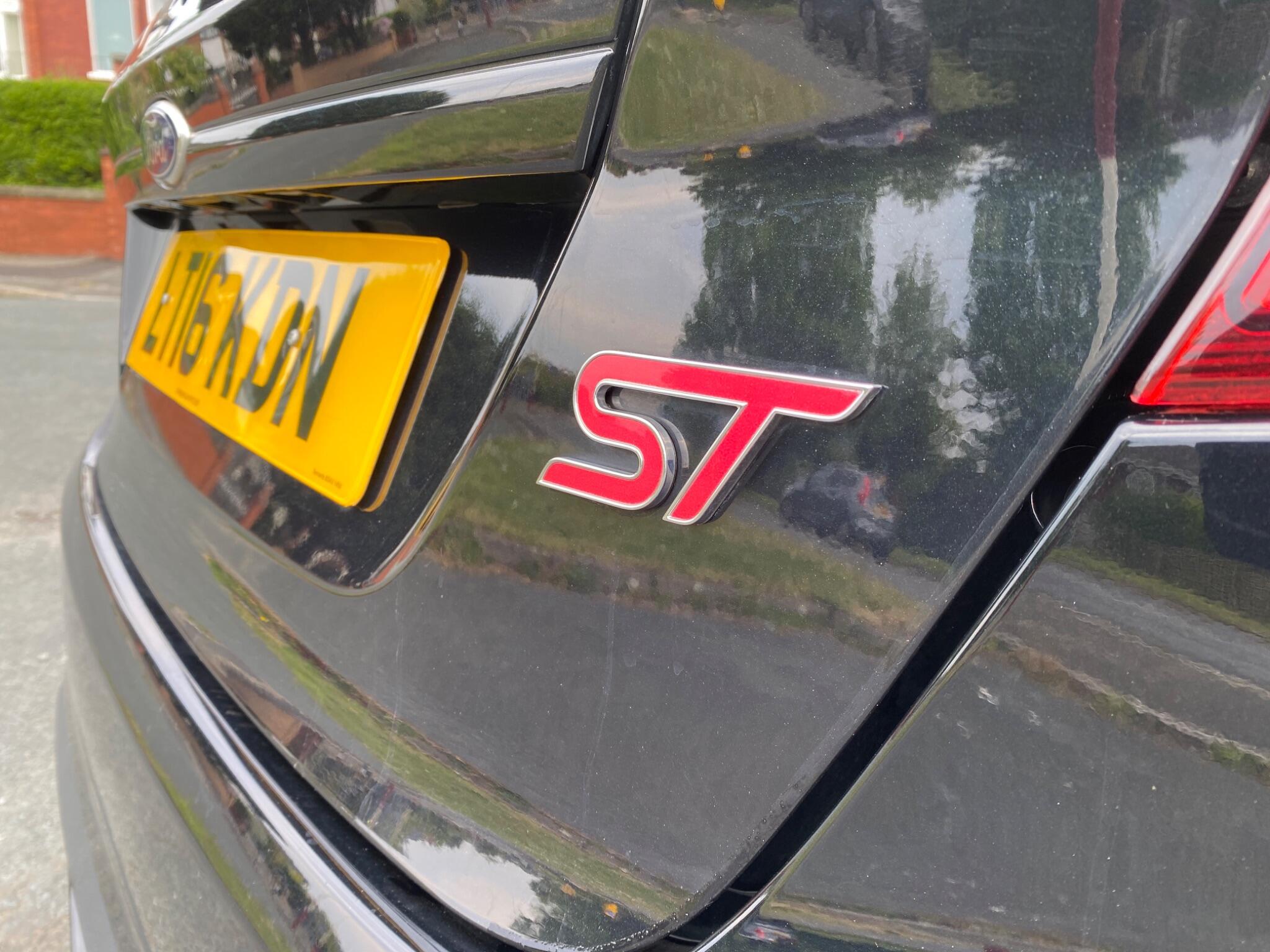 Ford Fiesta 1.6T EcoBoost ST-2 Euro 6 3dr