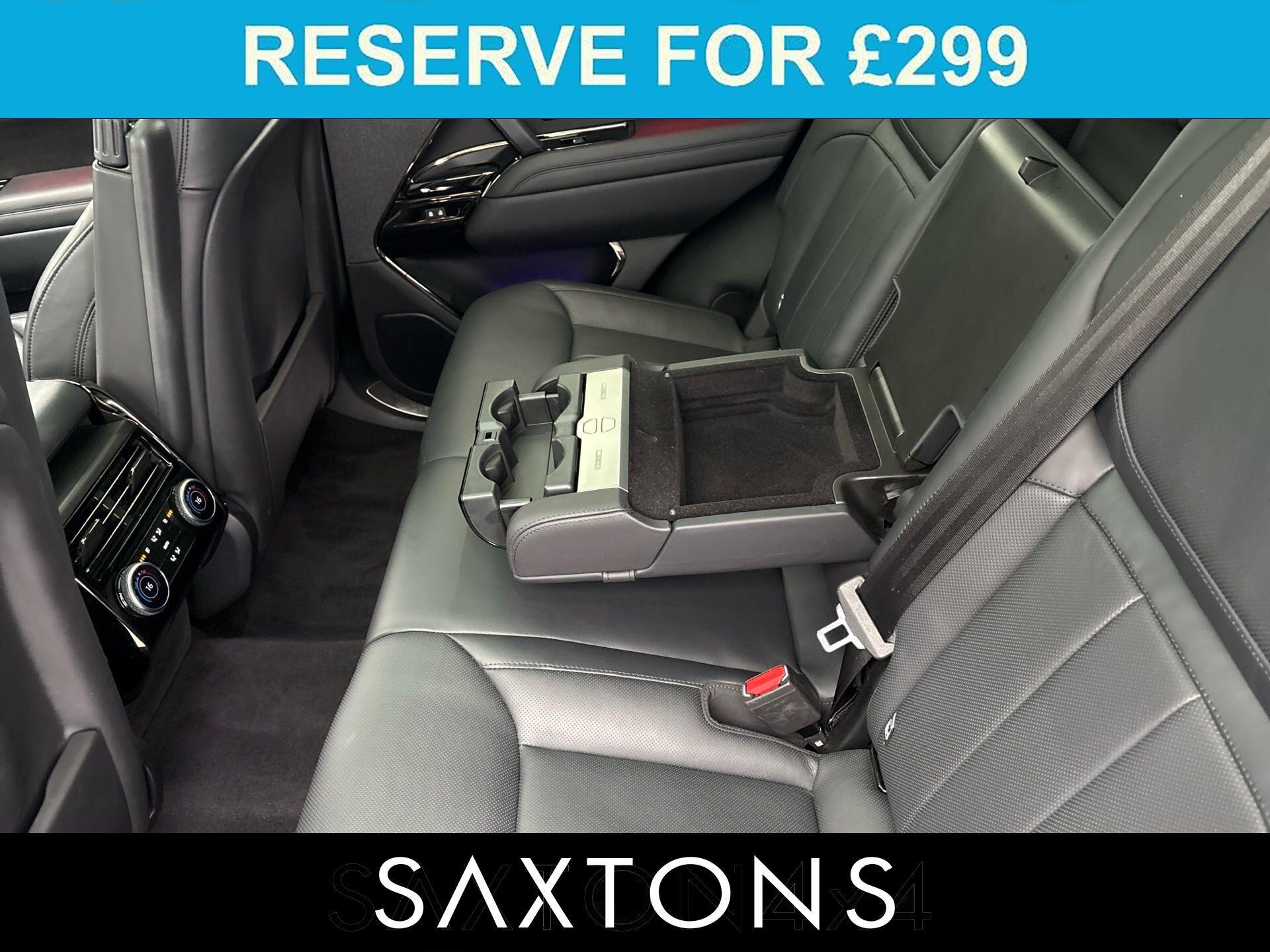 Land Rover Range Rover Sport view 11