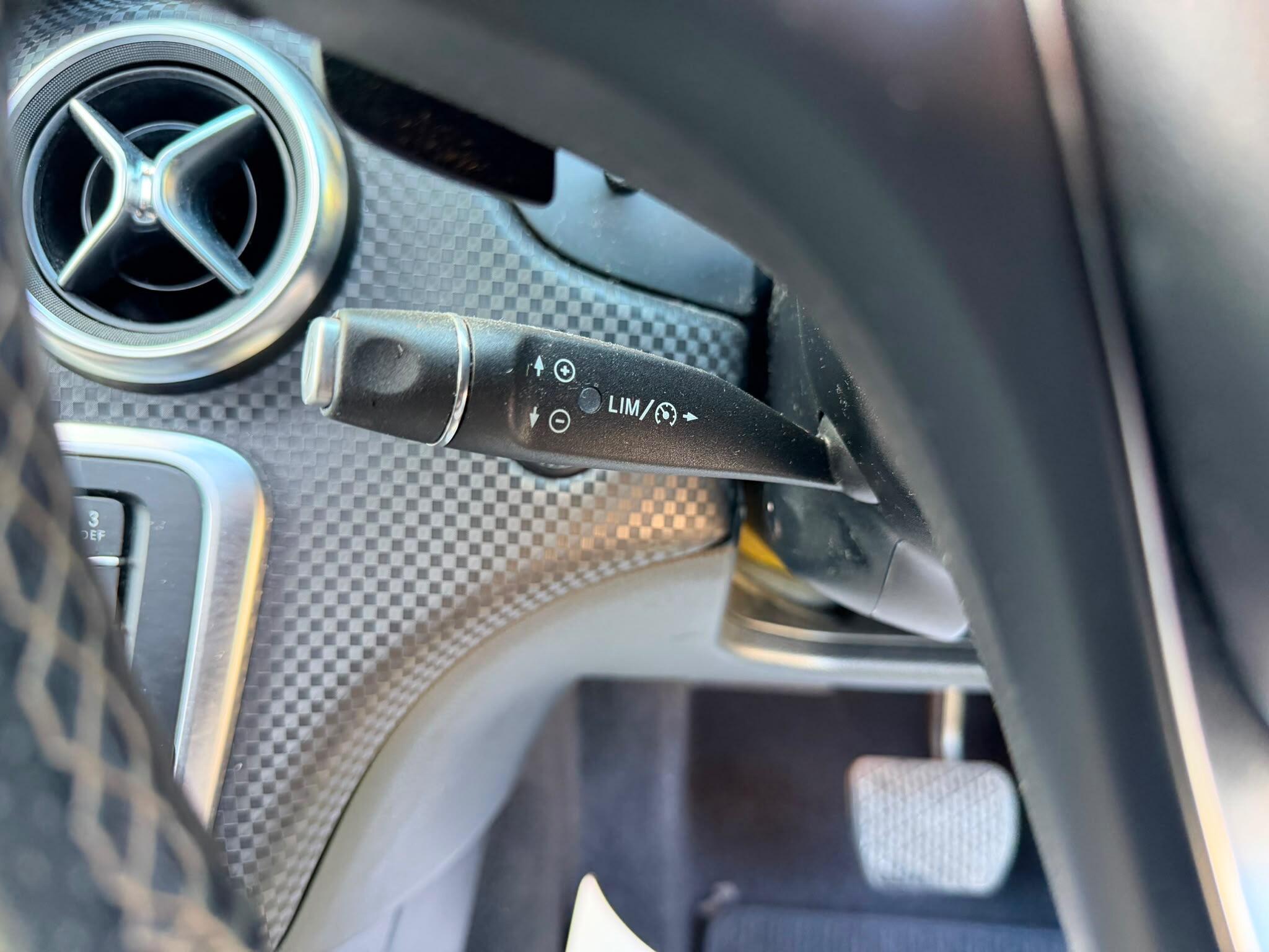 Mercedes-Benz A-Class view 31