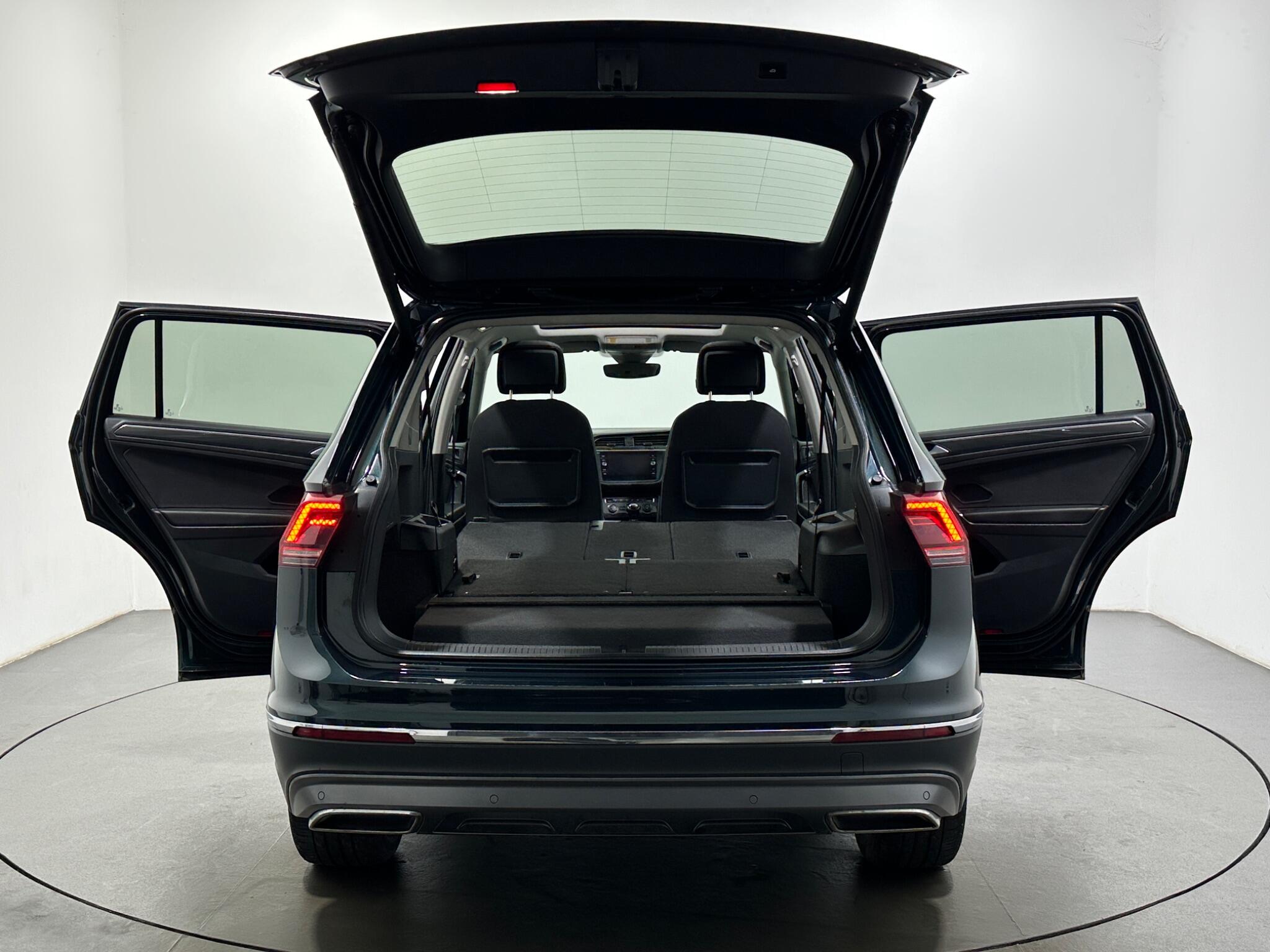 Volkswagen Tiguan Allspace view 46