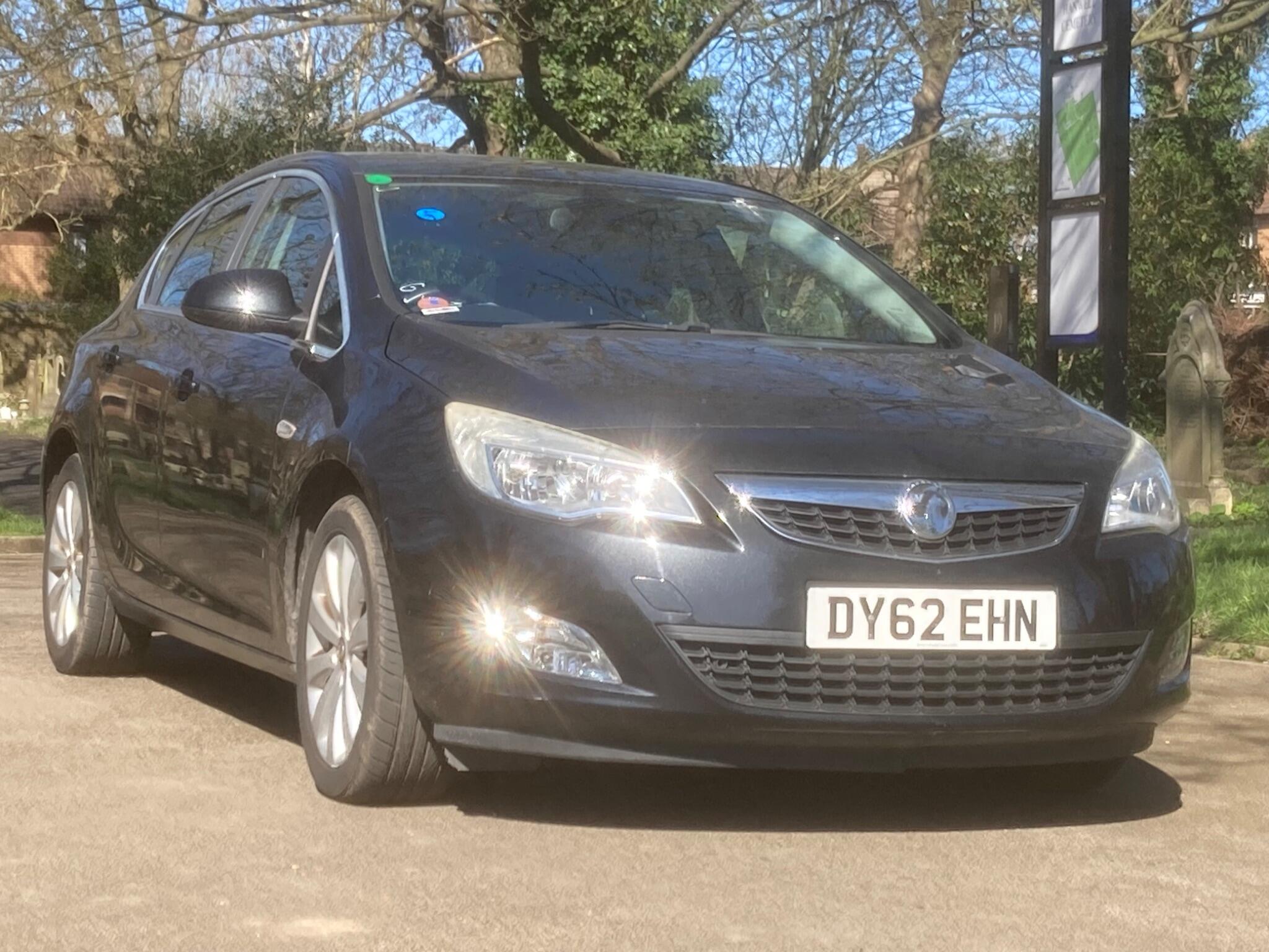 2012 Vauxhall Astra in Black for sale